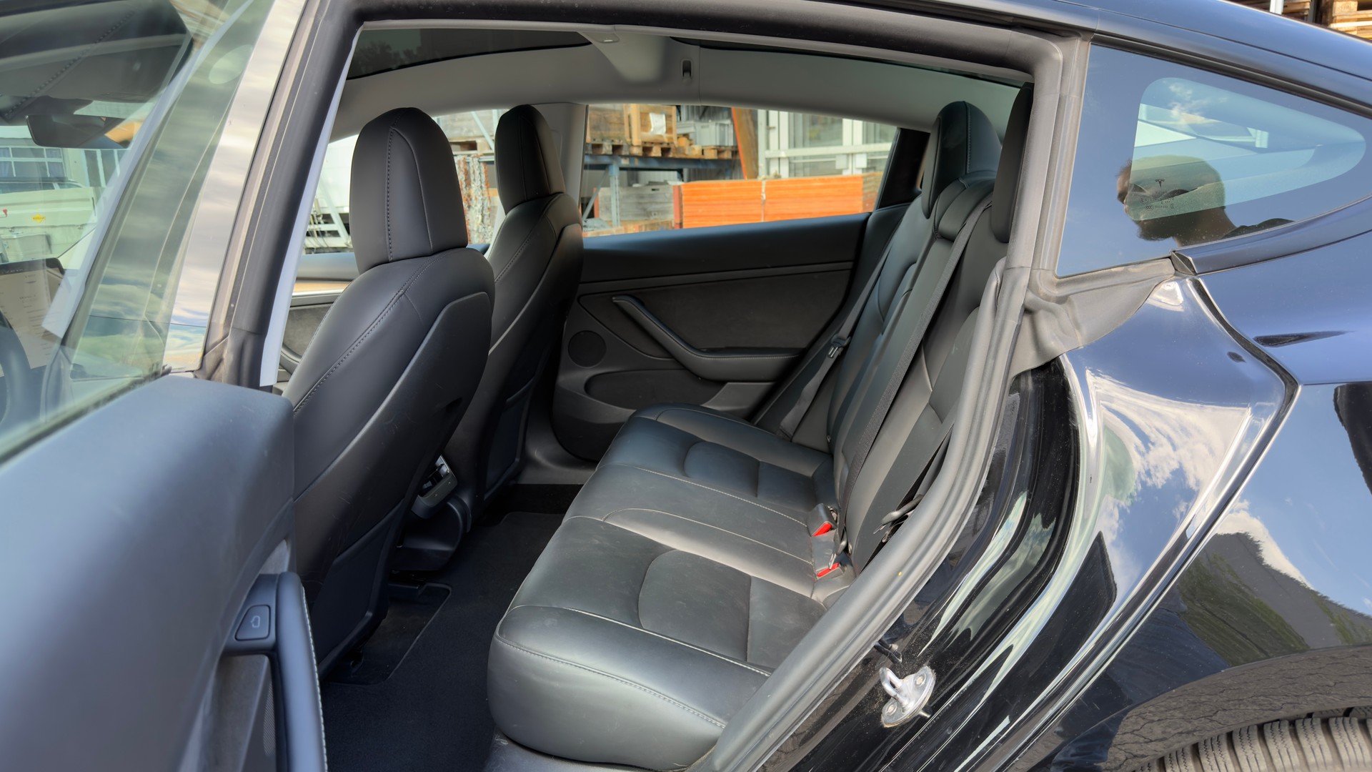 TESLA Model 3 Performance Dual Motor AWD-image-13