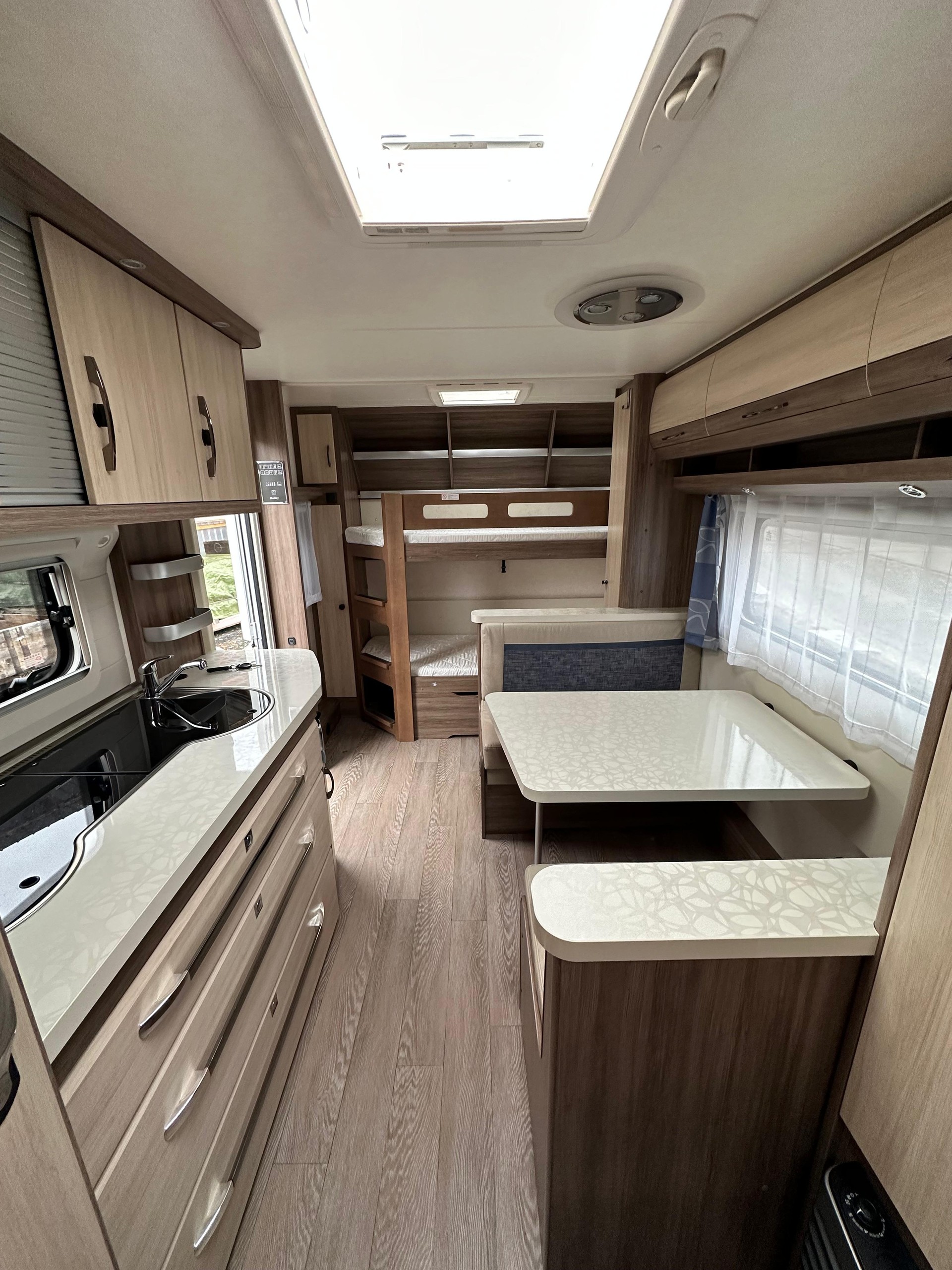HOBBY De Luxe 540 KMFe-image-0