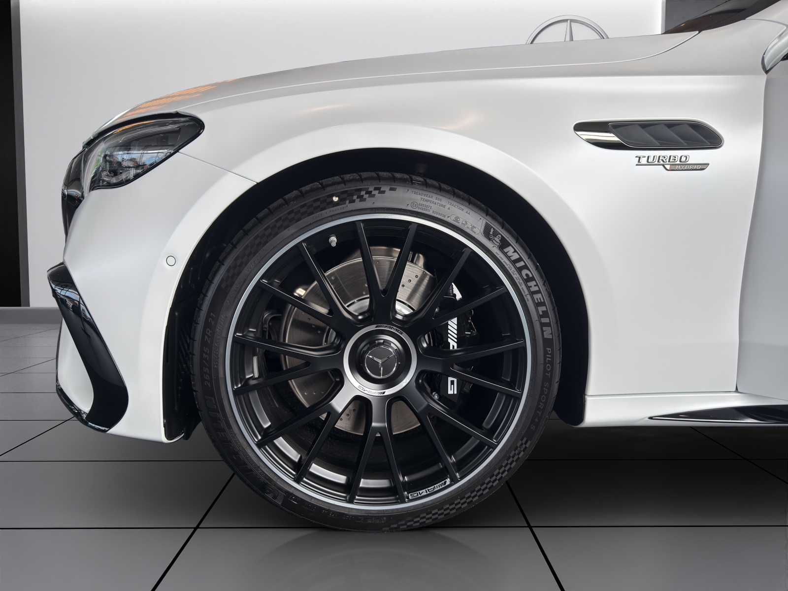 Image MERCEDES-BENZ E-53-AMG E 53 Hybrid T 4Matic+ 9G-Tronic