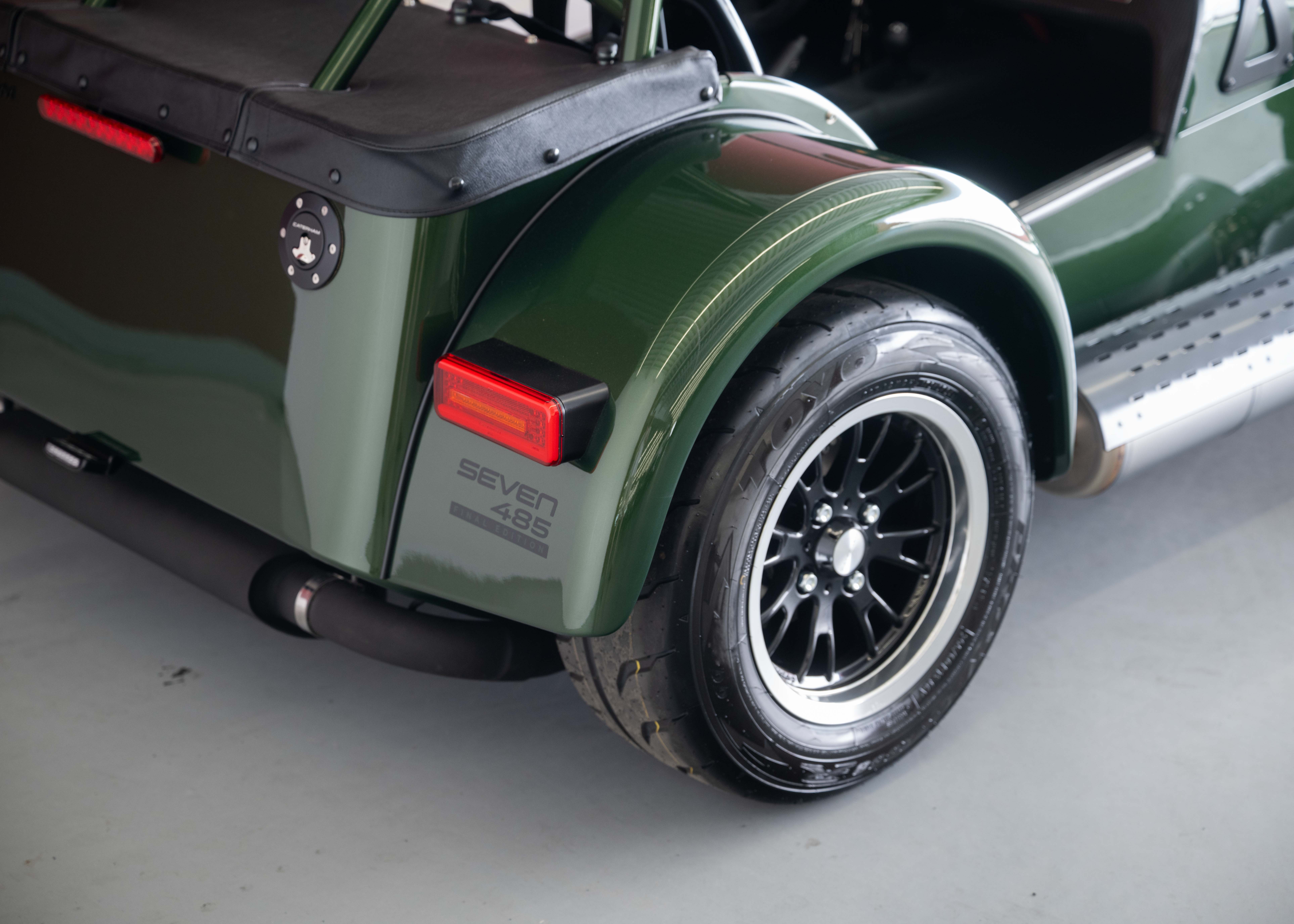 Image CATERHAM SEVEN Seven 485 Final Edition 47 of 60 (S3 Chassis, Swiss-homologated new car, Verde Emes premium paint, 24-month factory warranty)