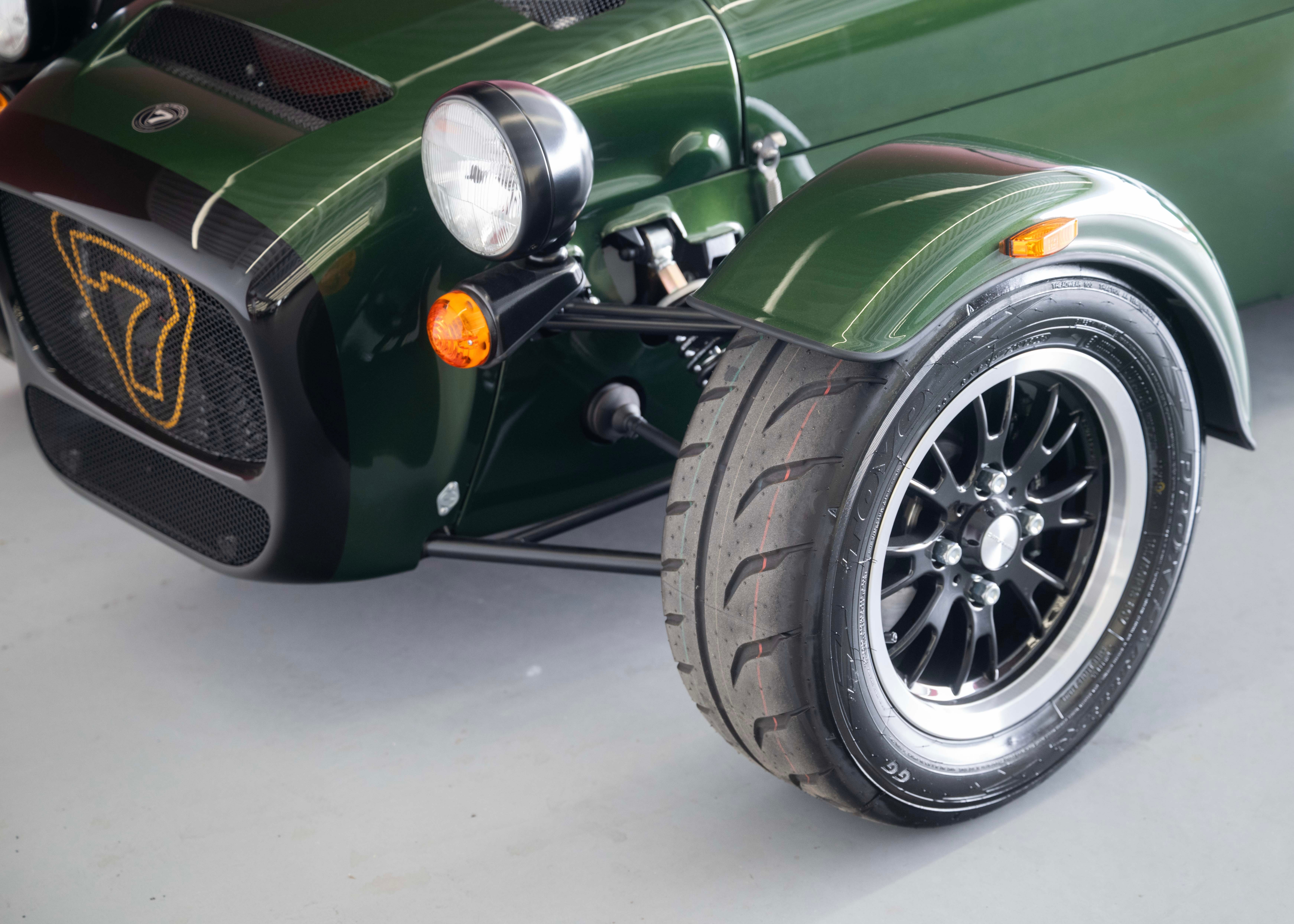 Image CATERHAM SEVEN Seven 485 Final Edition 47 of 60 (S3 Chassis, Swiss-homologated new car, Verde Emes premium paint, 24-month factory warranty)