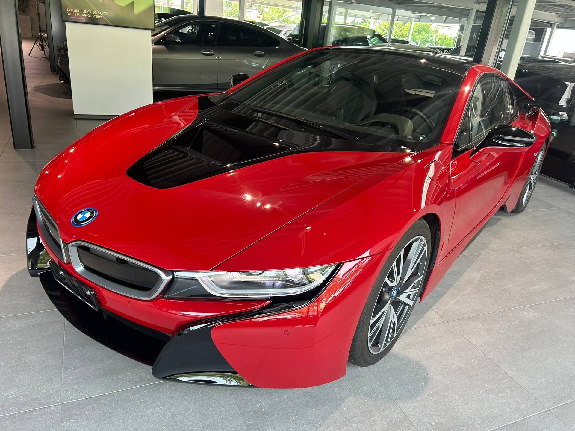BMW i8 Coupé Protonic Red Edition