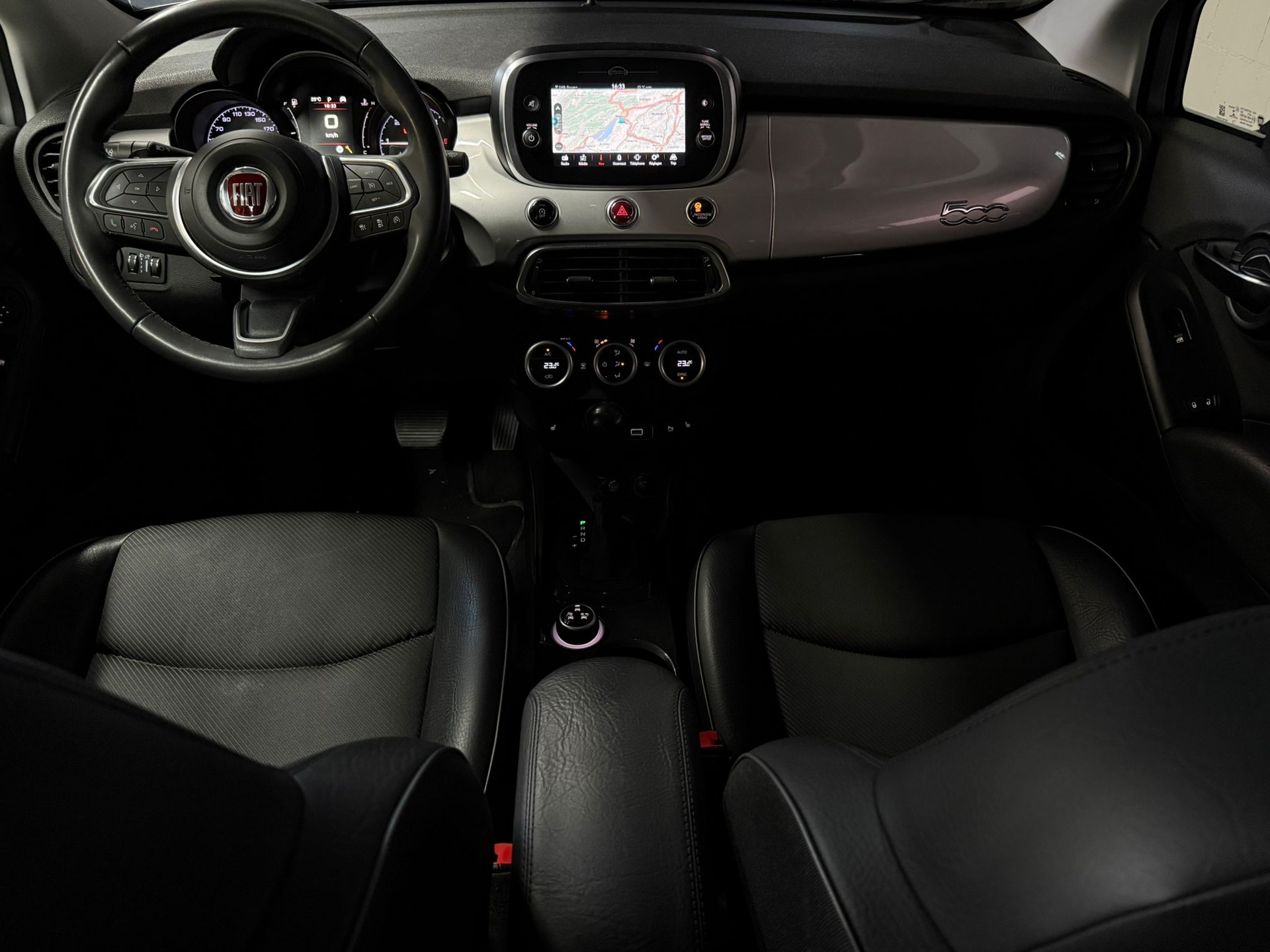FIAT 500X 2.0MJ Cross 4x4 Automatic-image-11