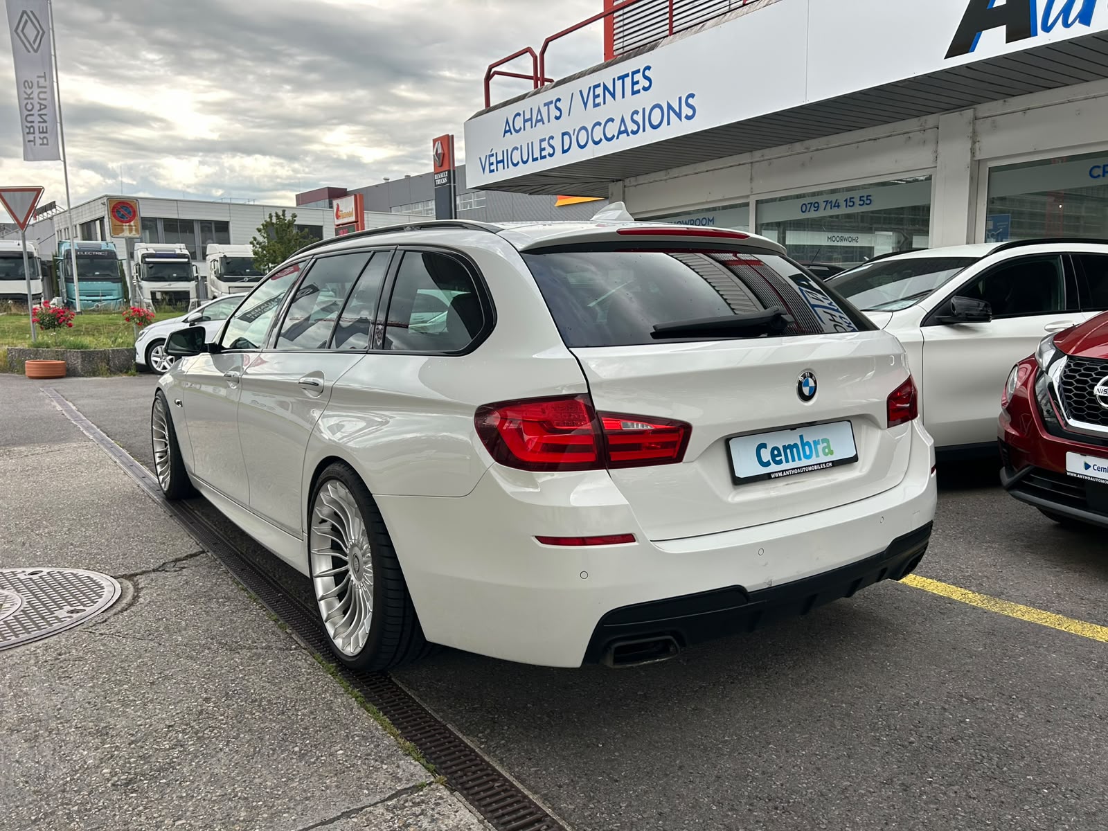 BMW M550d xDrive Touring Steptronic-image-2