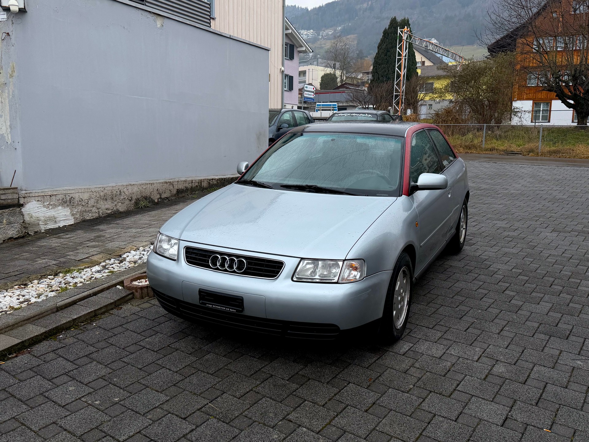 AUDI A3 1.8 T Ambiente-image-0