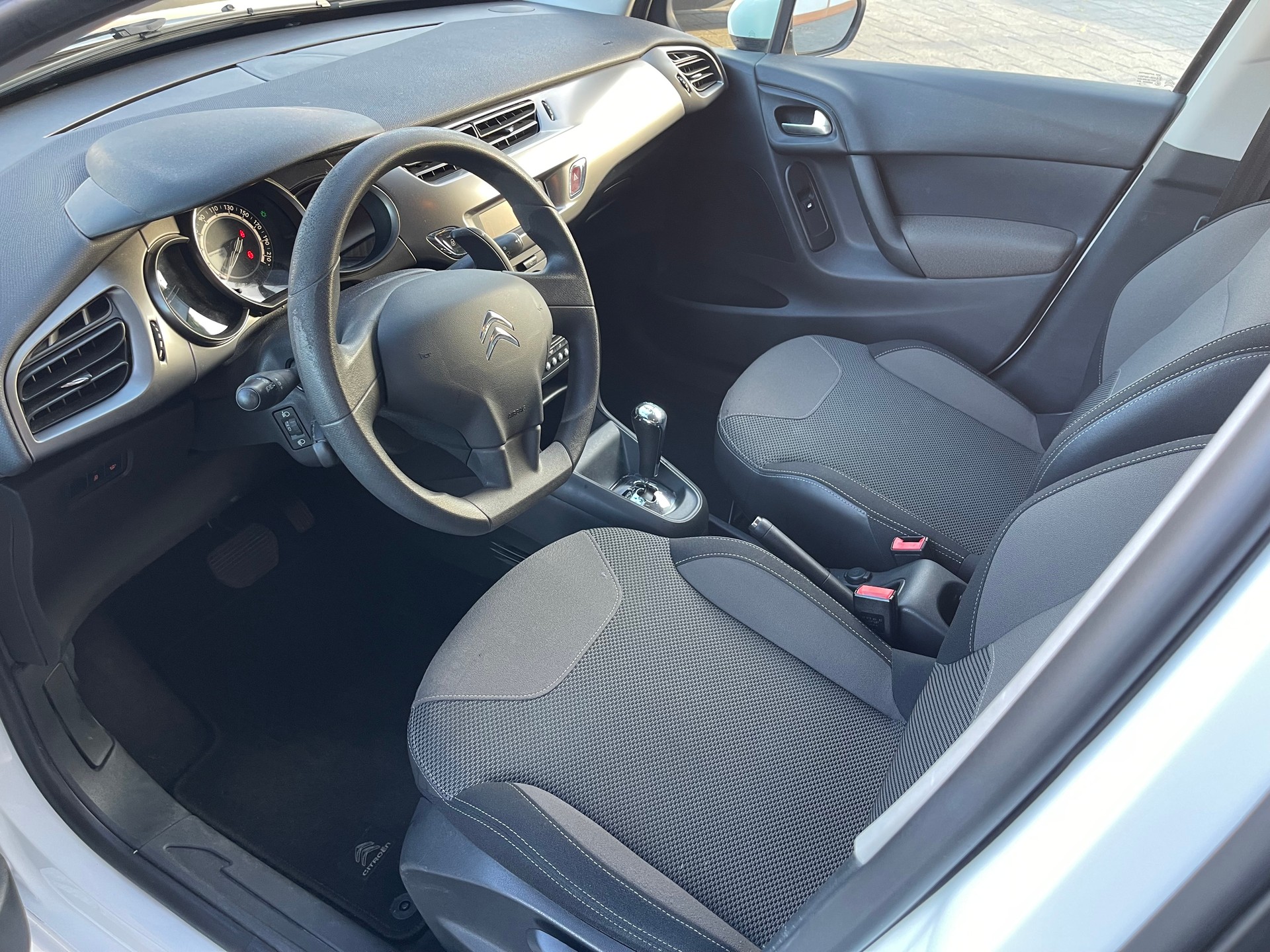 CITROEN C3 1.2i Séduction ETG5-image-13