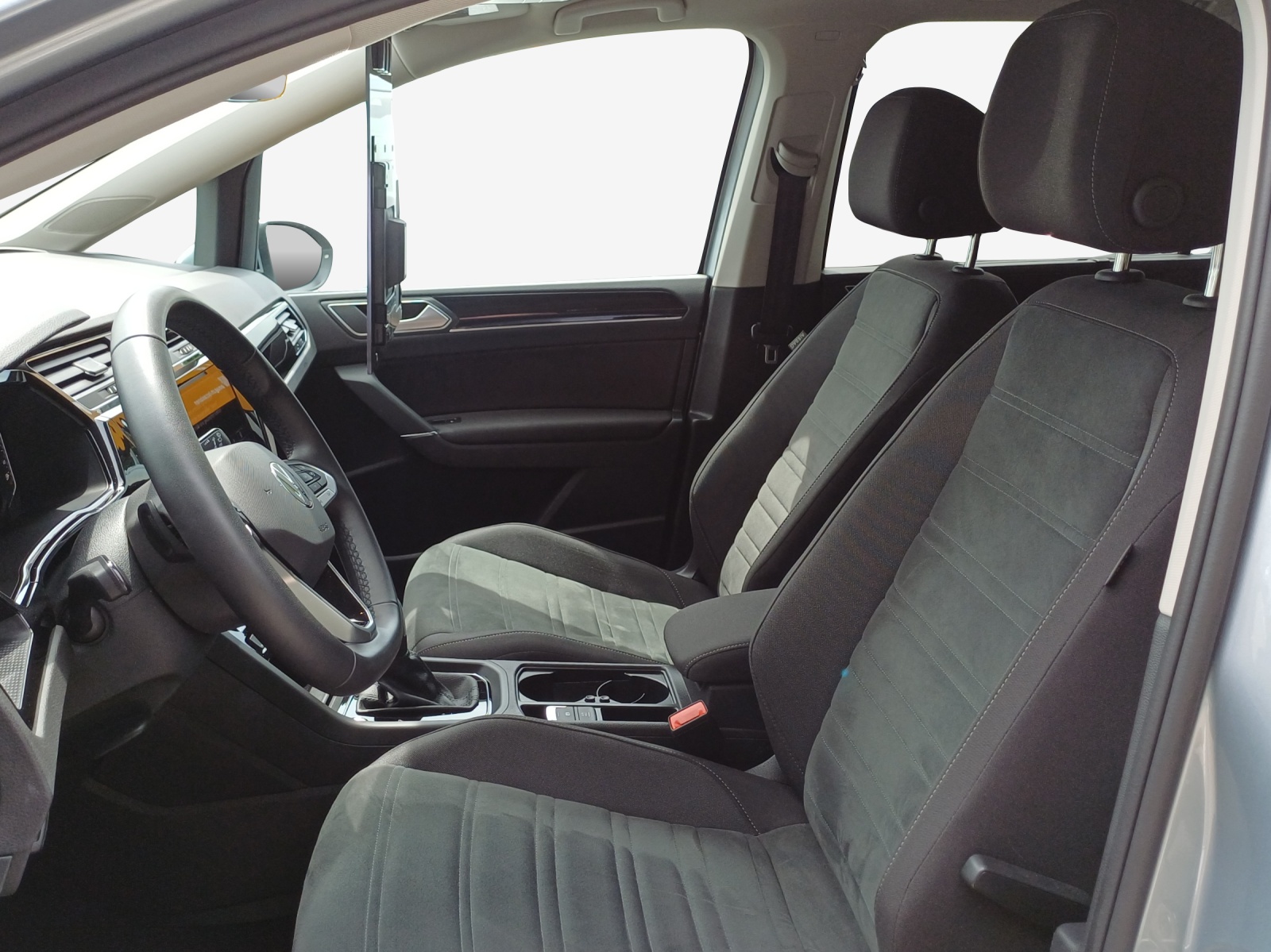 VW Touran 1.5 TSI EVO Highline DSG-image-7