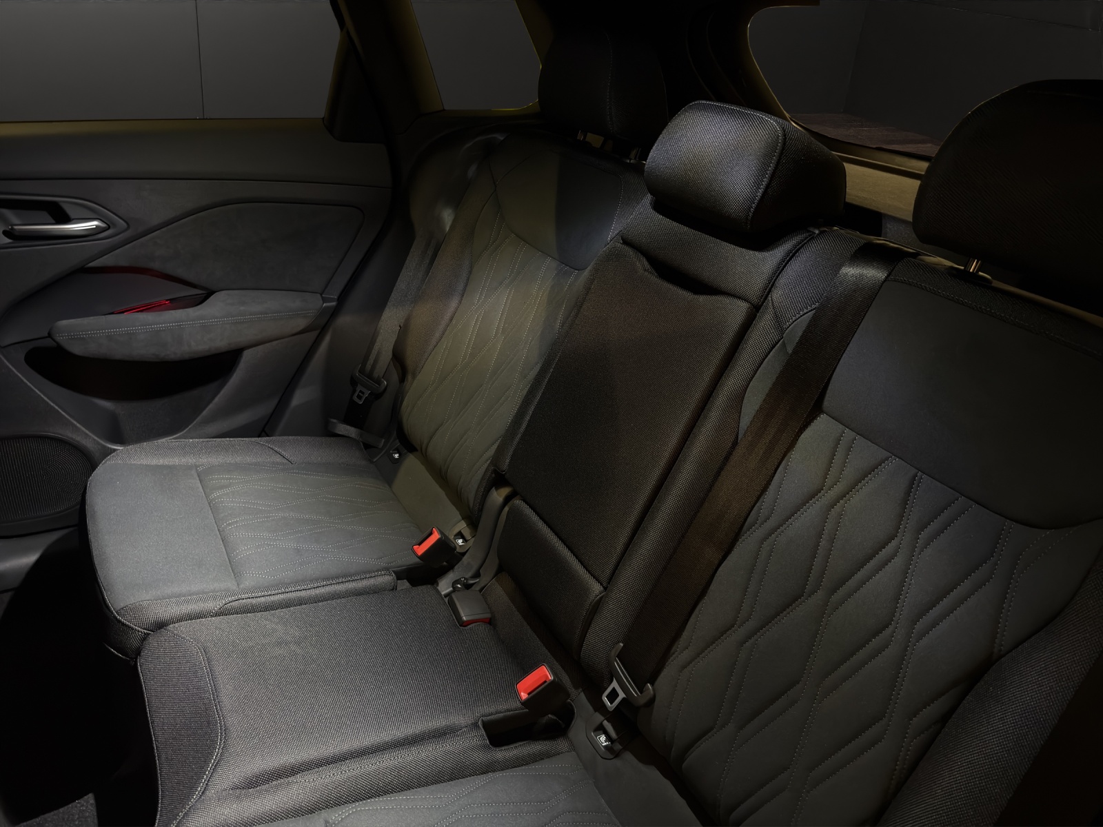 AUDI Q3 SUV TFSI quattro 195 kW S tronic-image-10