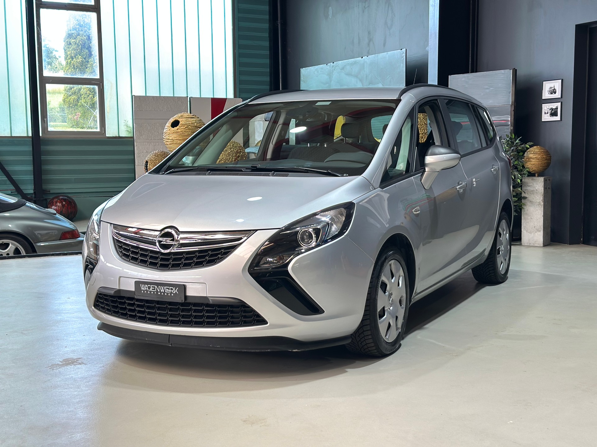 OPEL Zafira Tourer 1.6i 16V CNG Turbo Cosmo-image-3