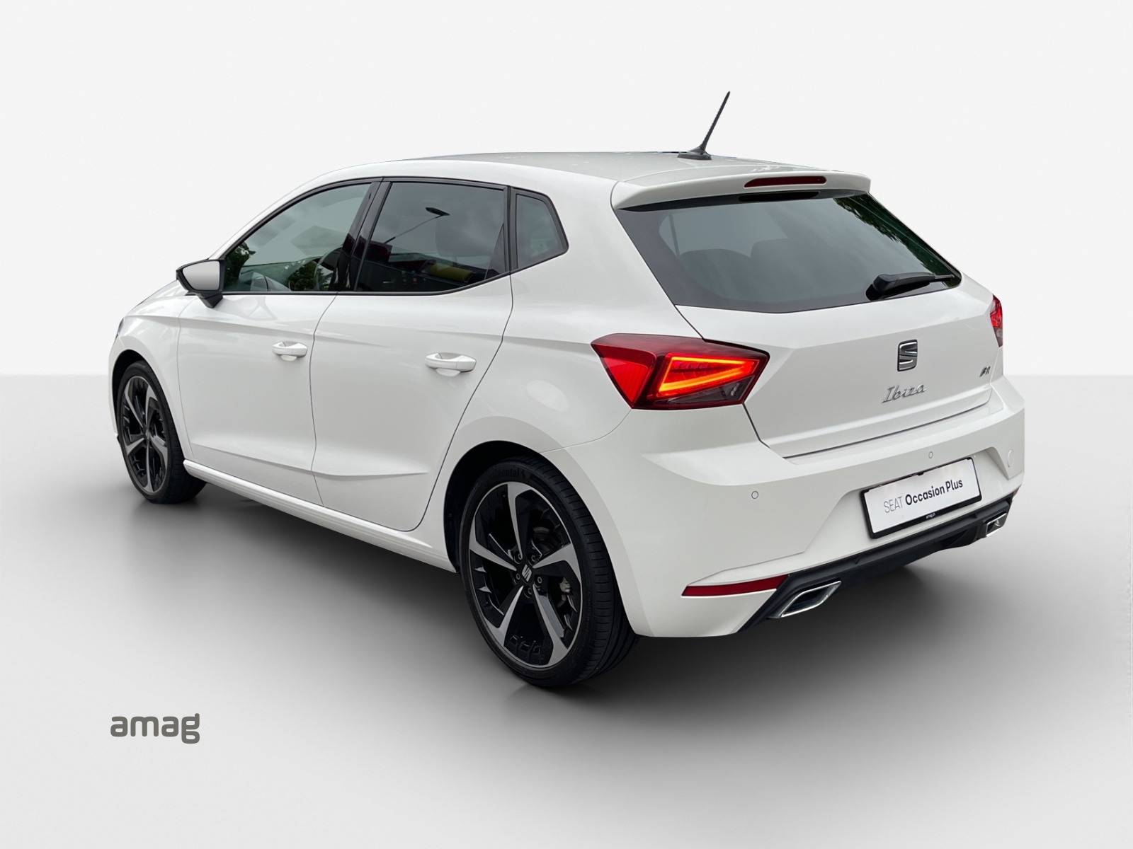 SEAT Ibiza 1.0 EcoTSI Hola FR DSG-image-2