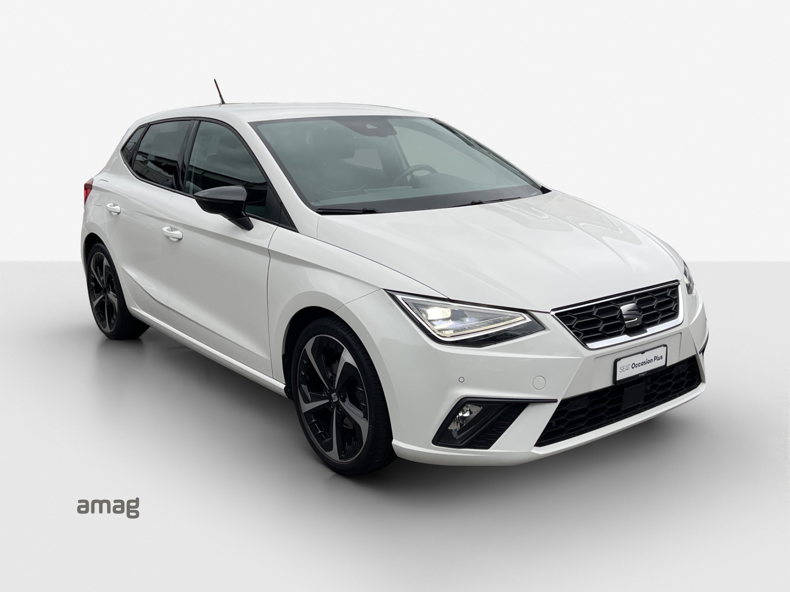 SEAT Ibiza 1.0 EcoTSI Hola FR DSG-image-5