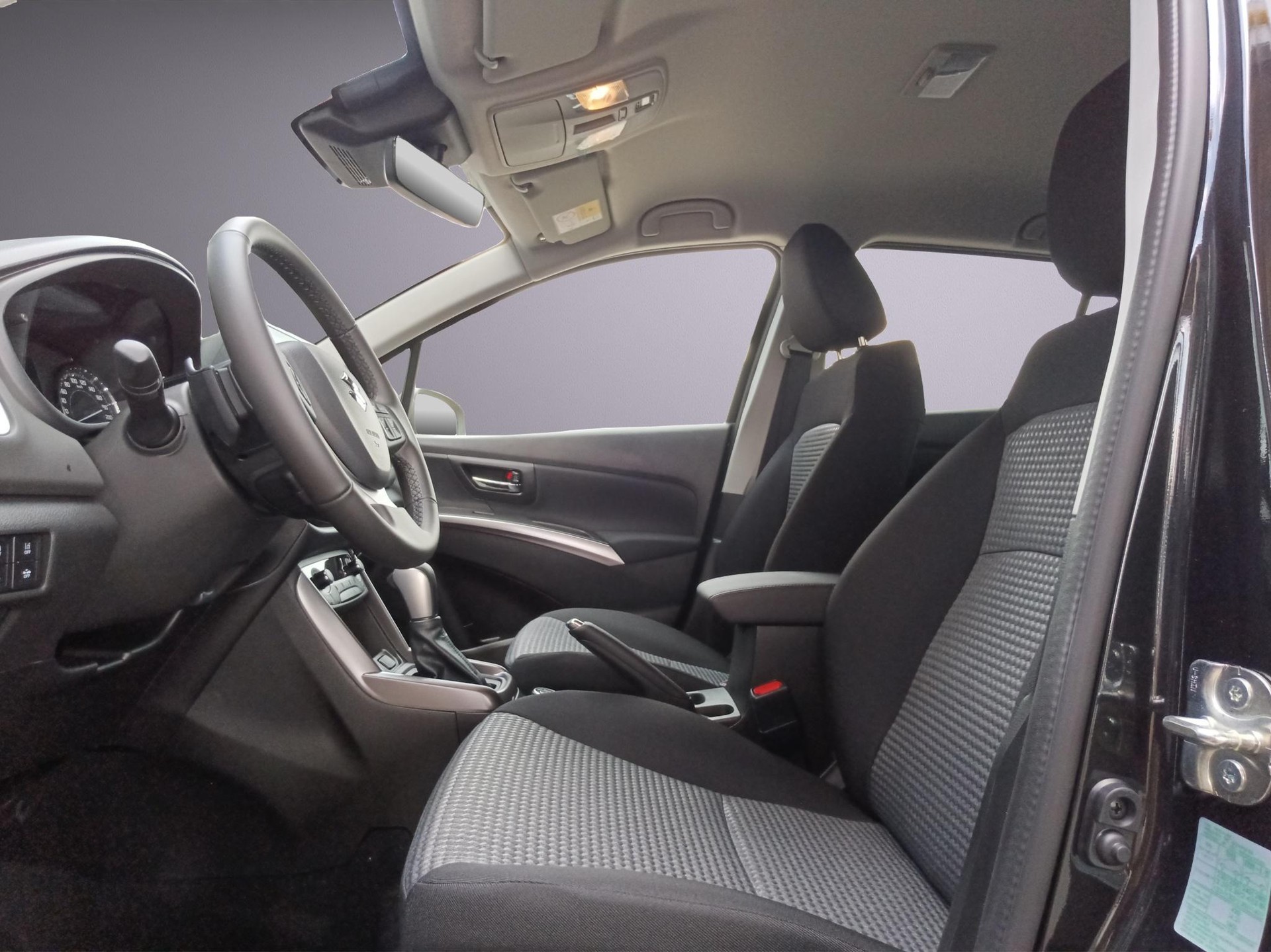 SUZUKI S-Cross 1.4 T Compact+ Hybrid 4x4-image-6