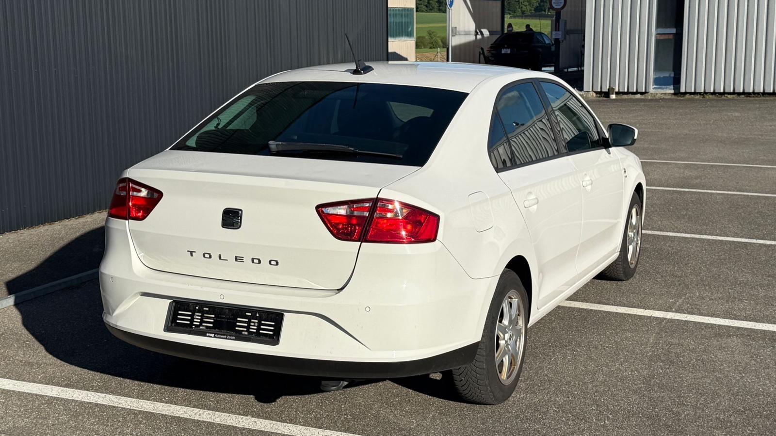 SEAT Toledo 1.4 TSI Style DSG-image-3