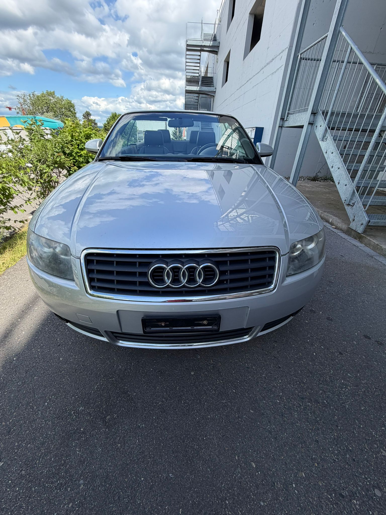 AUDI A4 Cabriolet 2.4 V6-image-3