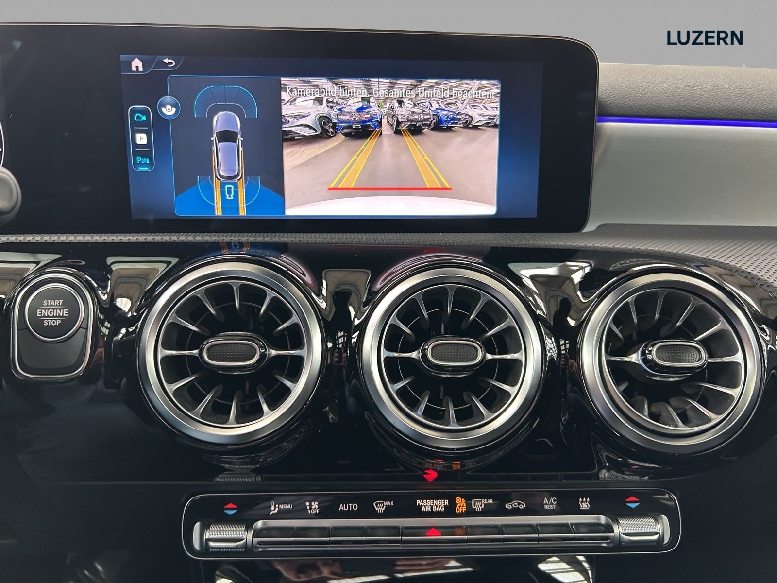 MERCEDES-BENZ A 250 e EQ Star 8G-DCT-image-11