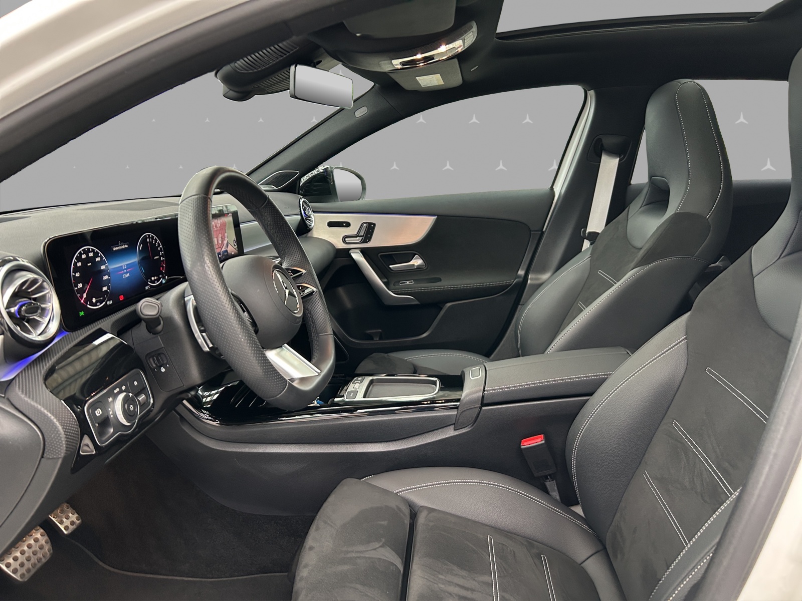 MERCEDES-BENZ A 250 e EQ Star 8G-DCT-image-7