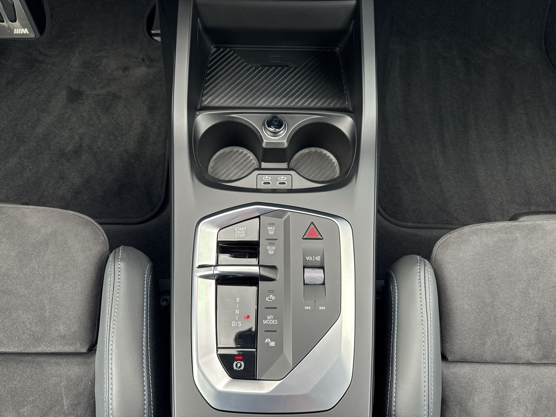 BMW M235 xDrive Gran Coupé-image-12