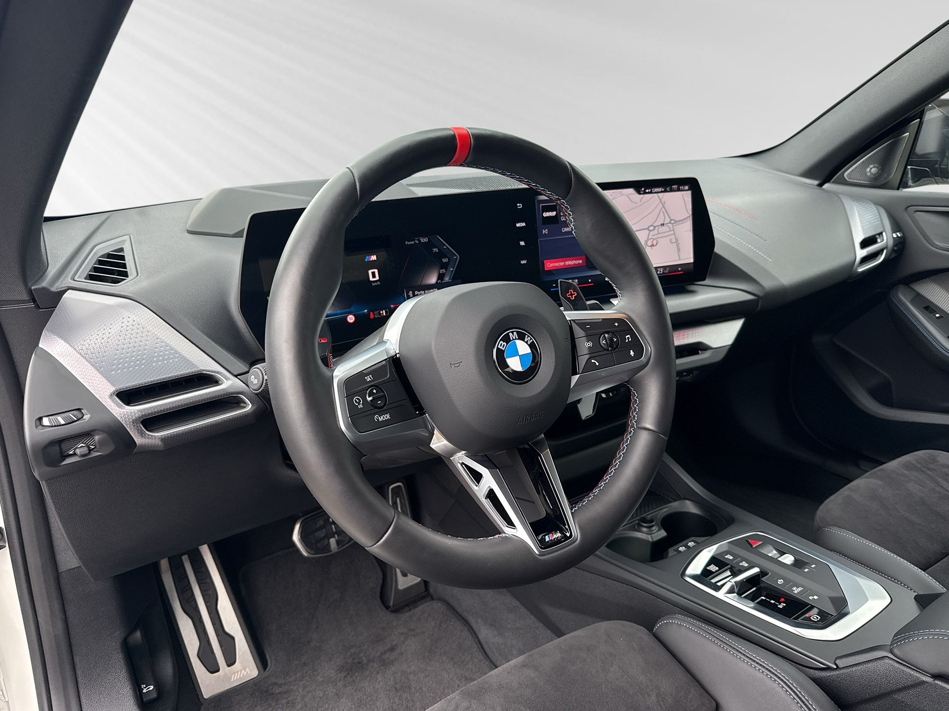 BMW M235 xDrive Gran Coupé-image-3