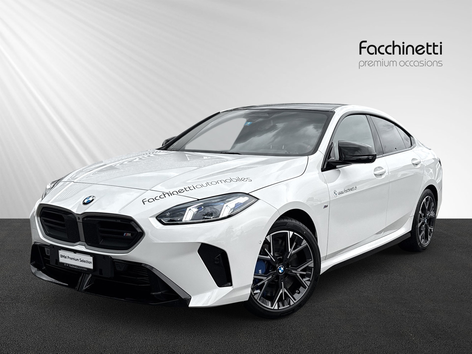 BMW M235 xDrive Gran Coupé-image-0