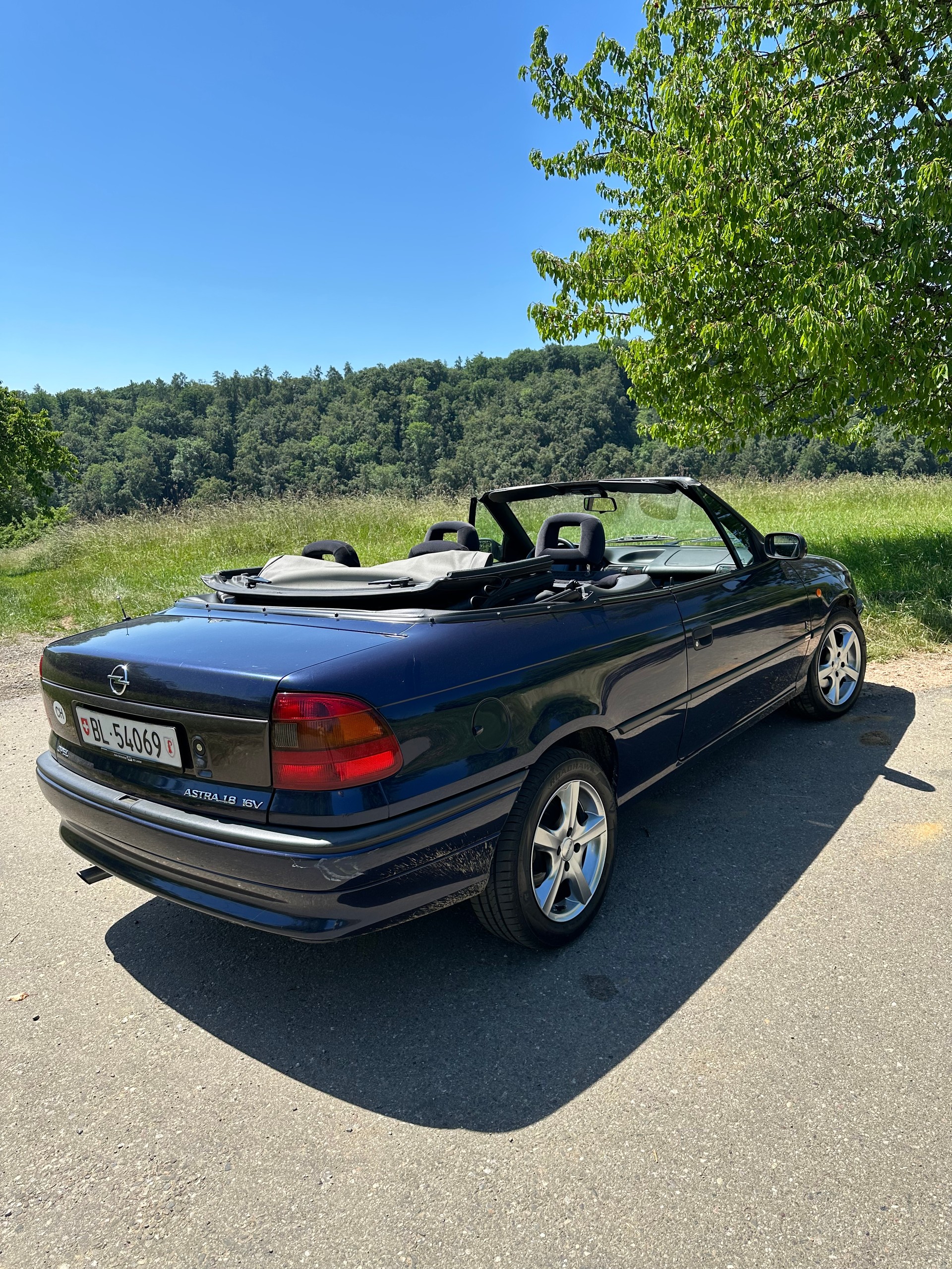 OPEL 1.8i 16V Diamond-image-1