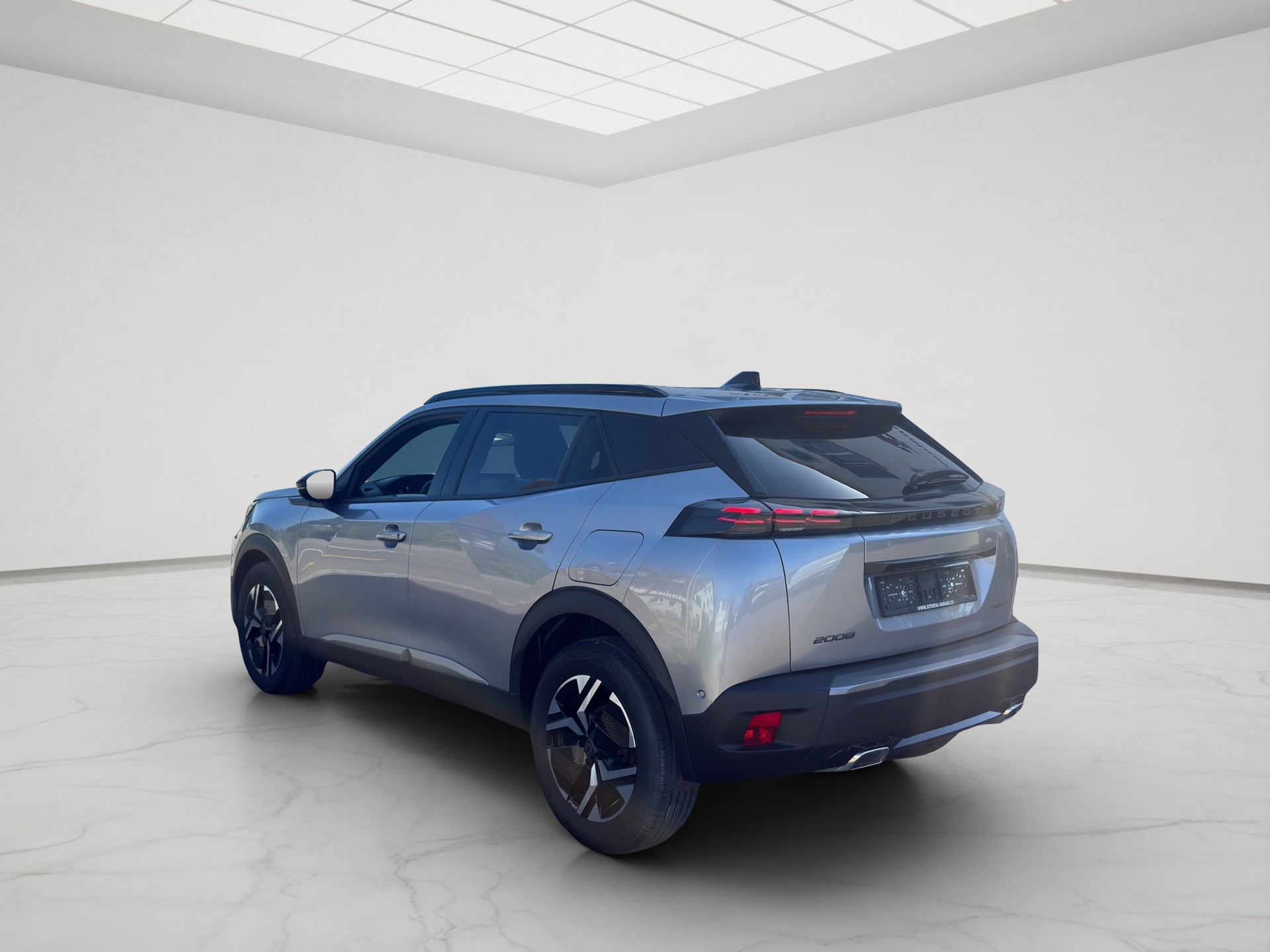 PEUGEOT 2008 1.2 145 MHEV Allure-image-2