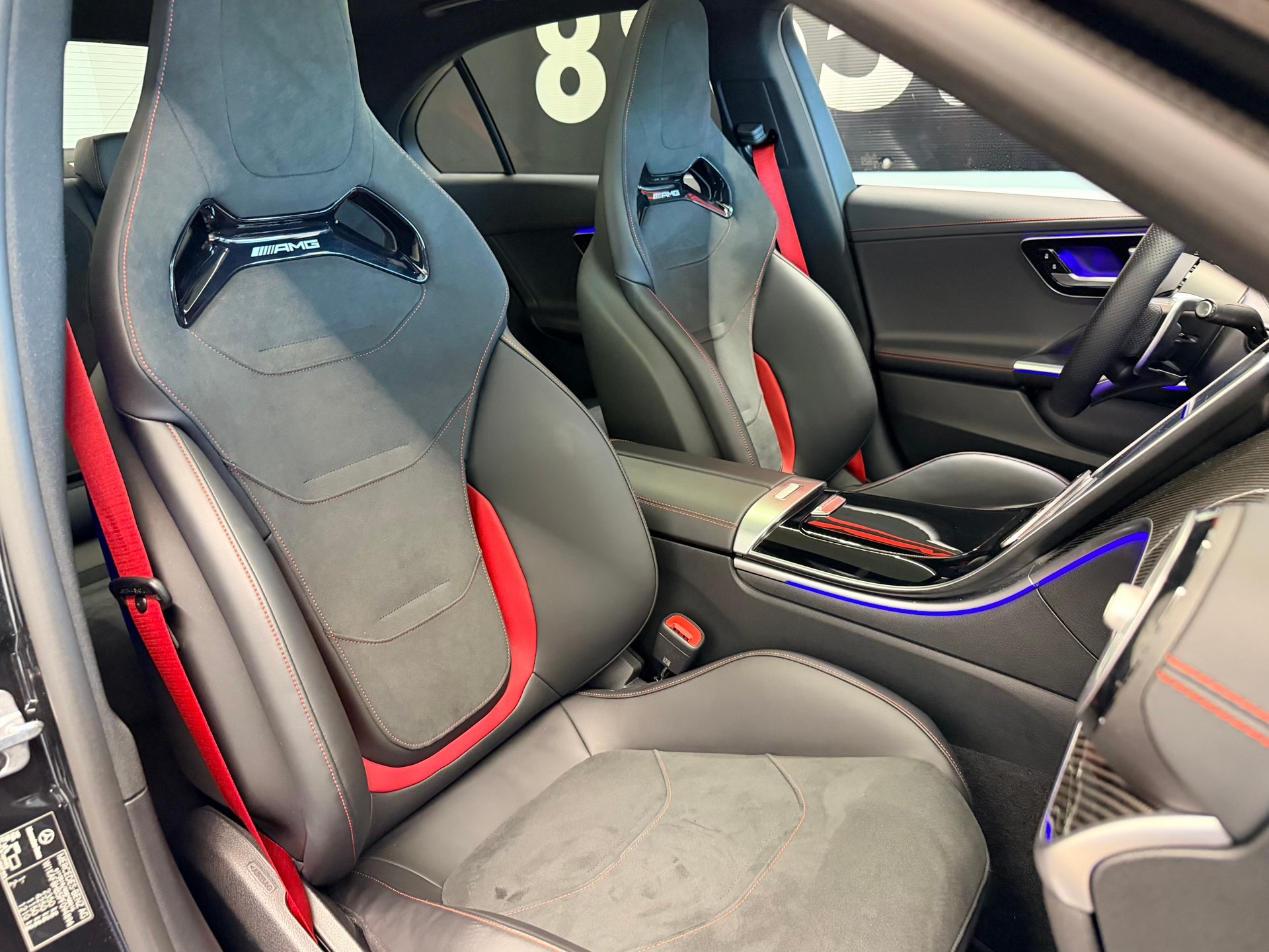 MERCEDES-BENZ C 43 AMG 4 Matic-image-24
