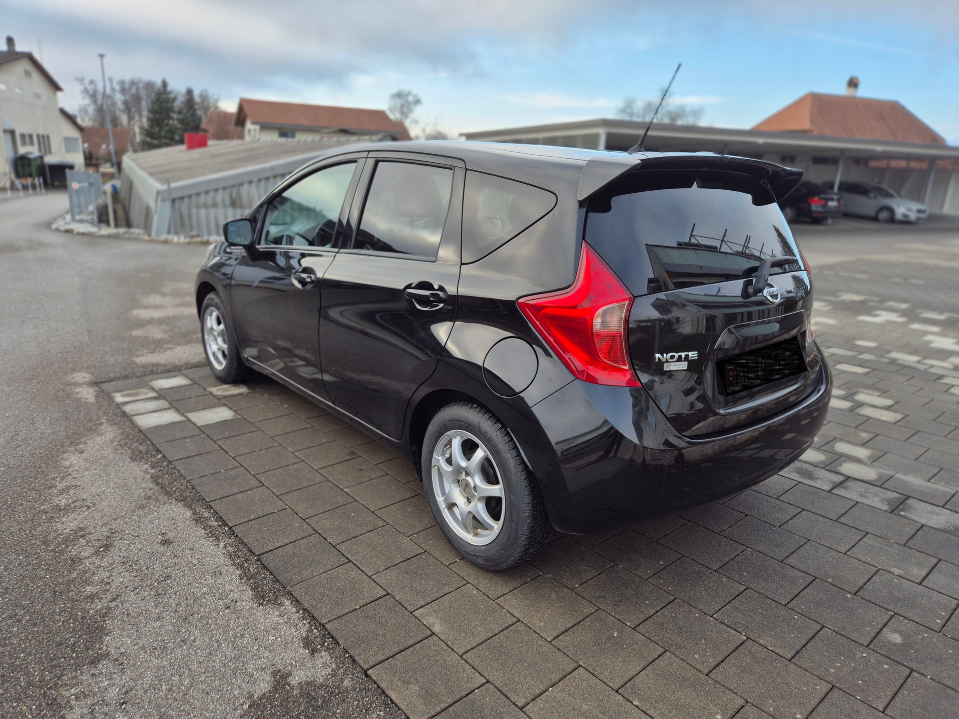 NISSAN 1.2 DIG-S Tekna-image-2