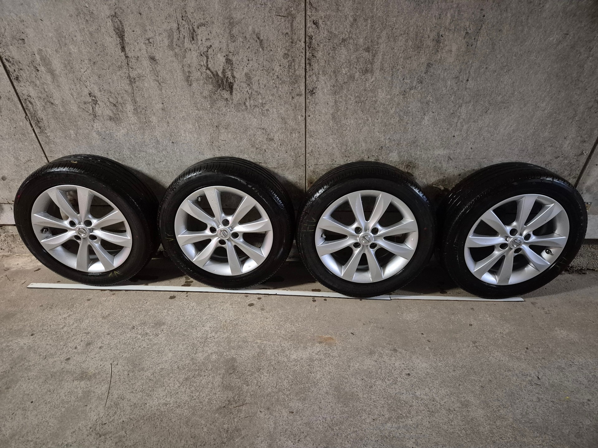 NISSAN 1.2 DIG-S Tekna-image-4
