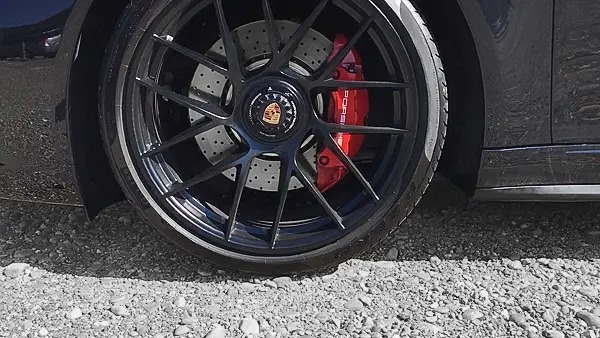 PORSCHE 3.0 Carrera GTS PDK-image-4