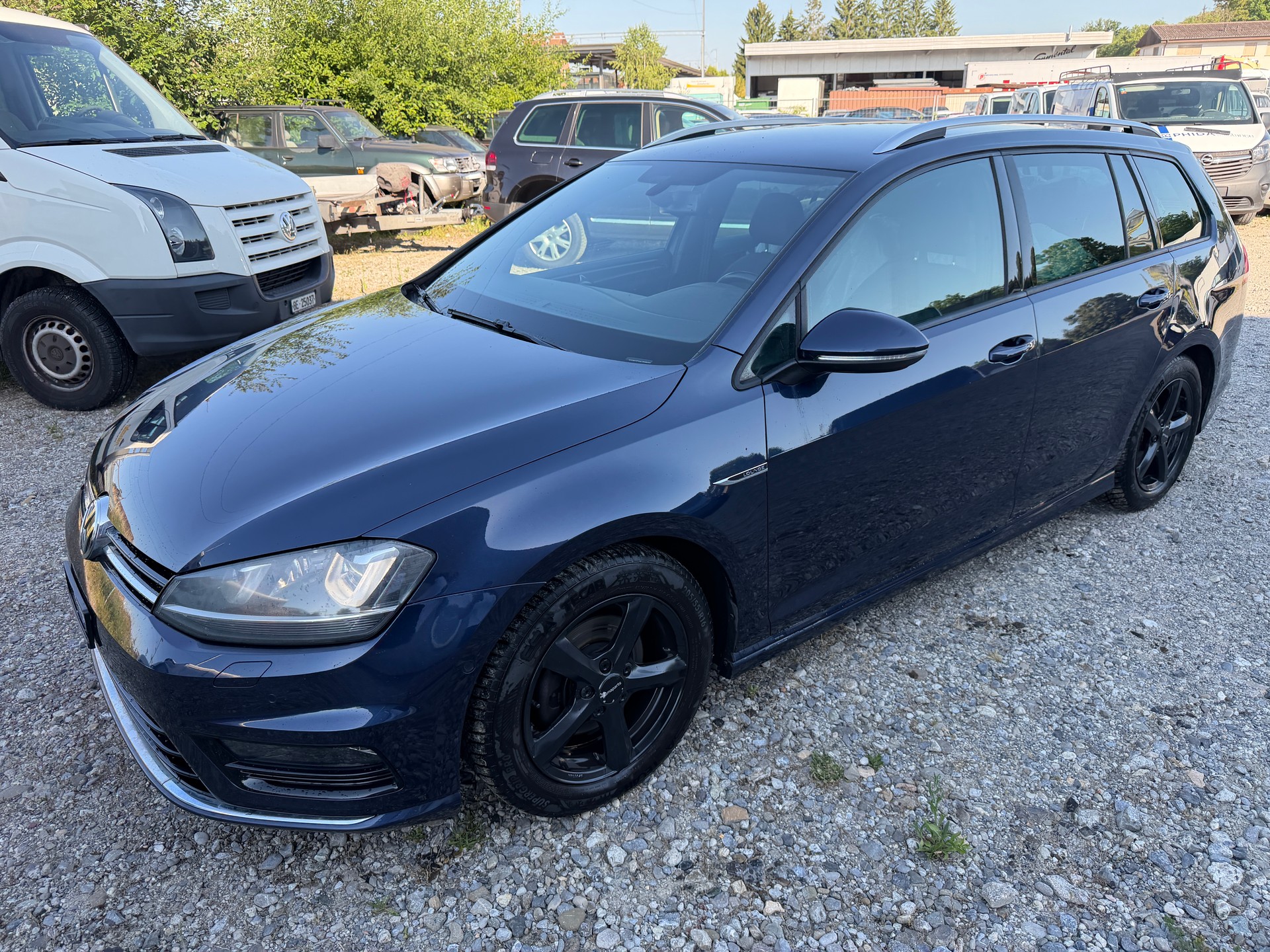 VW Golf Variant 1.4 TSI Lounge R-Line-image-0