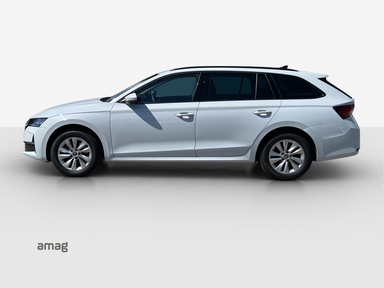 SKODA Octavia Combi 2.0 TDI DSG Selection-image-1
