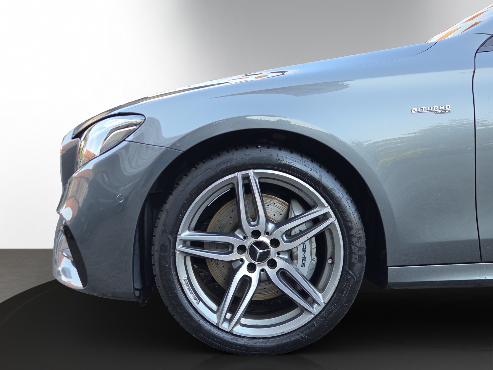 MERCEDES-BENZ E 43 AMG 4 Matic 9G-Tronic-image-3