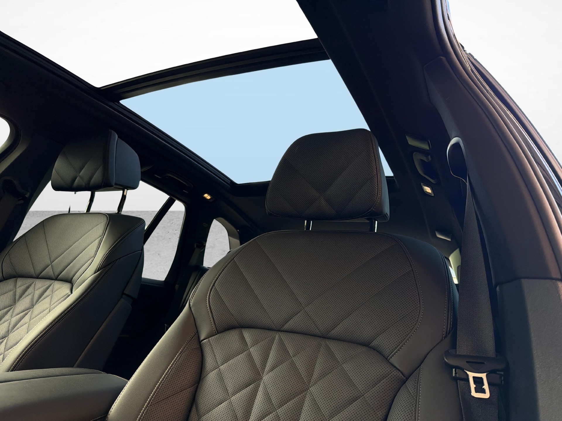BMW X5 50e xDrive SAG-image-11