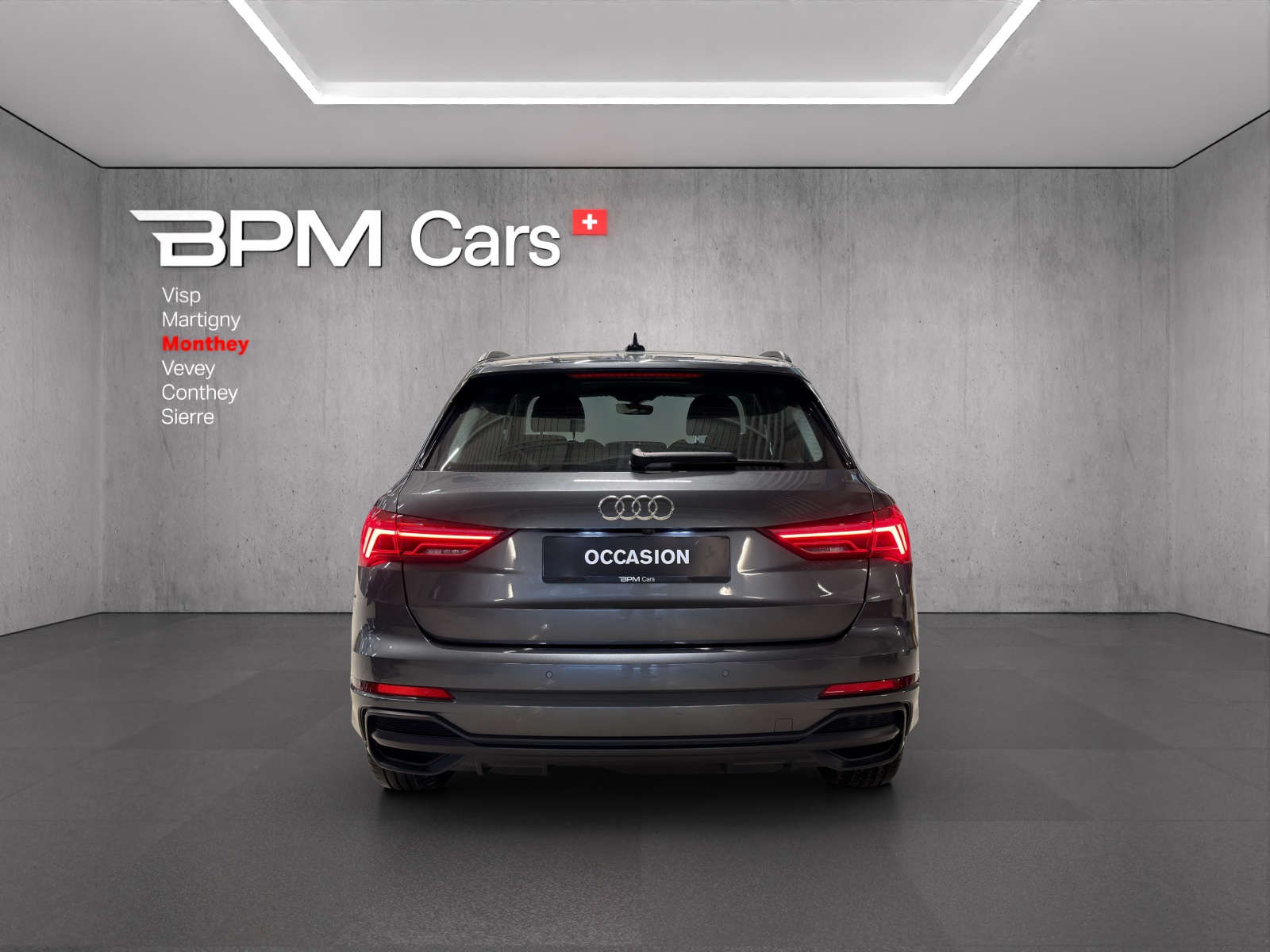 AUDI Q3 35 TFSI S line S-tronic-image-4