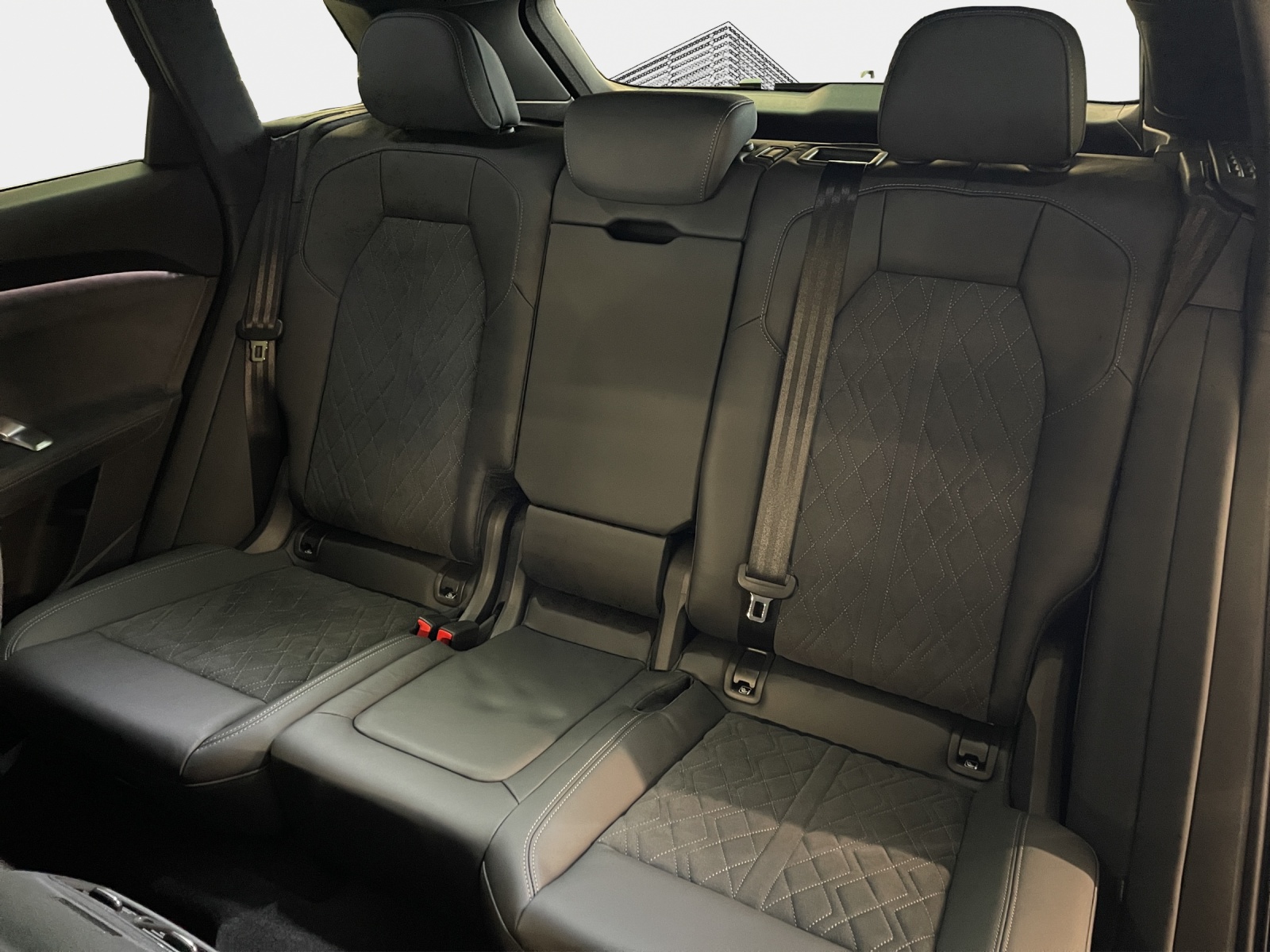 AUDI SQ5 TFSI quattro S-tronic-image-11