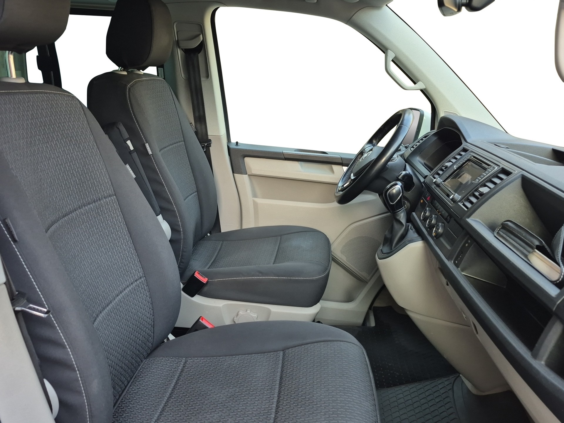 VW T6 2.0 TDI California 2.0 TDI Beach Ocean DSG Anhängerkupplung-image-7