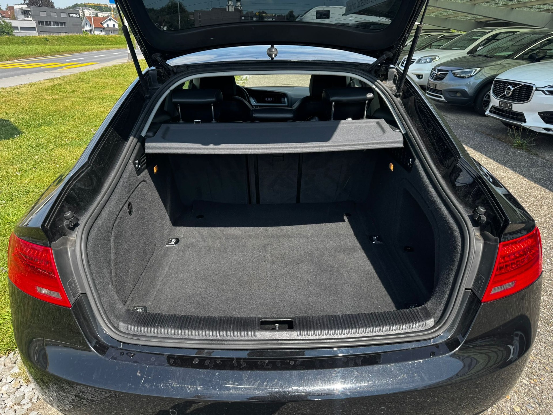 AUDI A5 Sportback 2.0 TDI quattro S-tronic-image-11