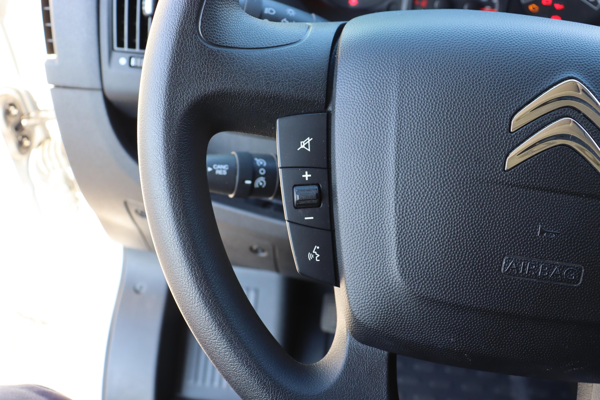CITROEN Jumper Kaw. 35 L2H2 2.2 BlueHDi 140 S/S-image-9
