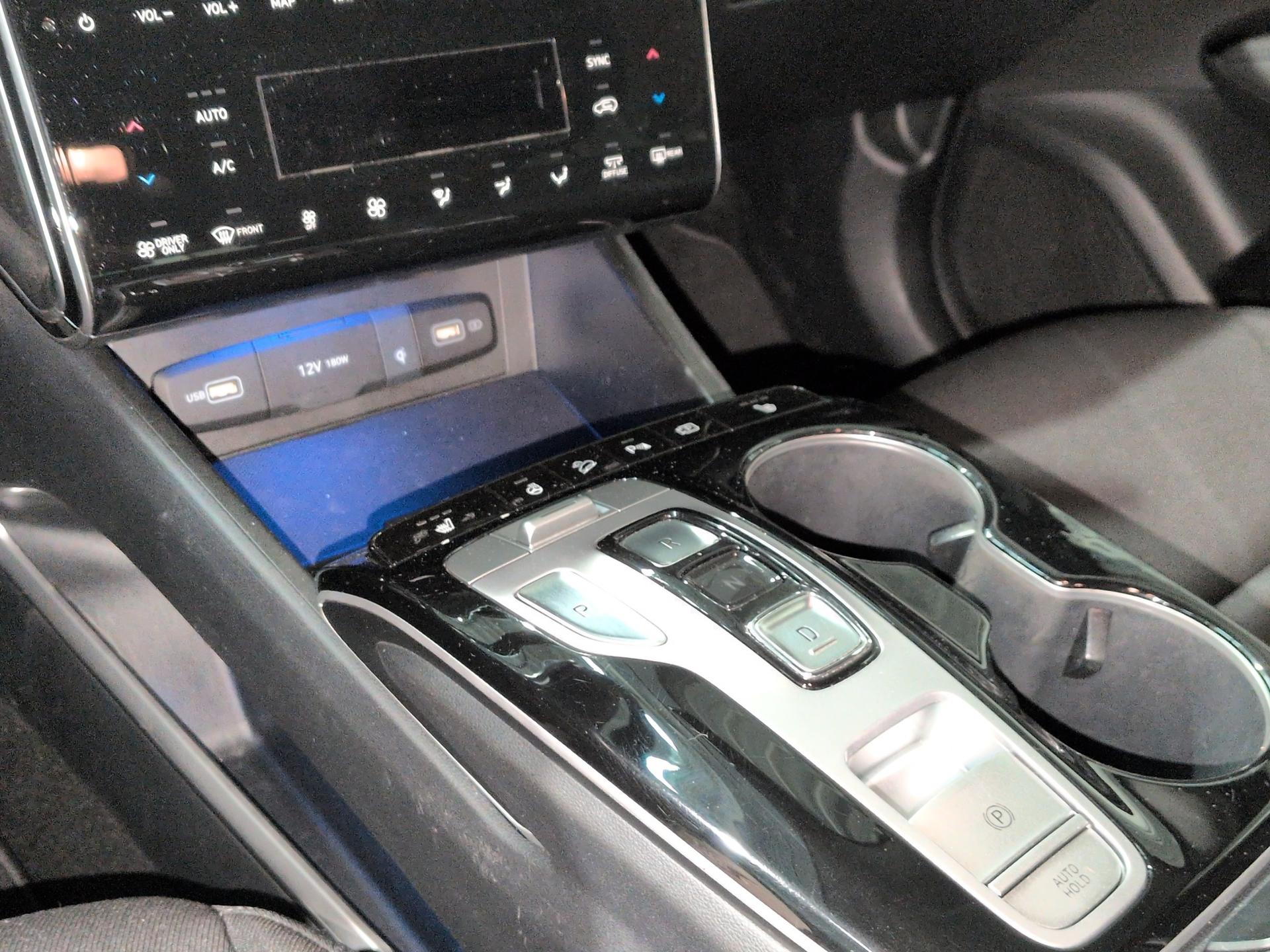 HYUNDAI Tucson 1.6 TGDI HEV Amplia 2WD-image-11