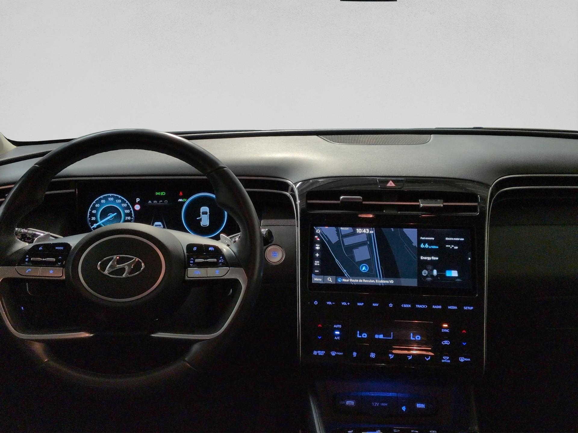 HYUNDAI Tucson 1.6 TGDI HEV Amplia 2WD-image-13