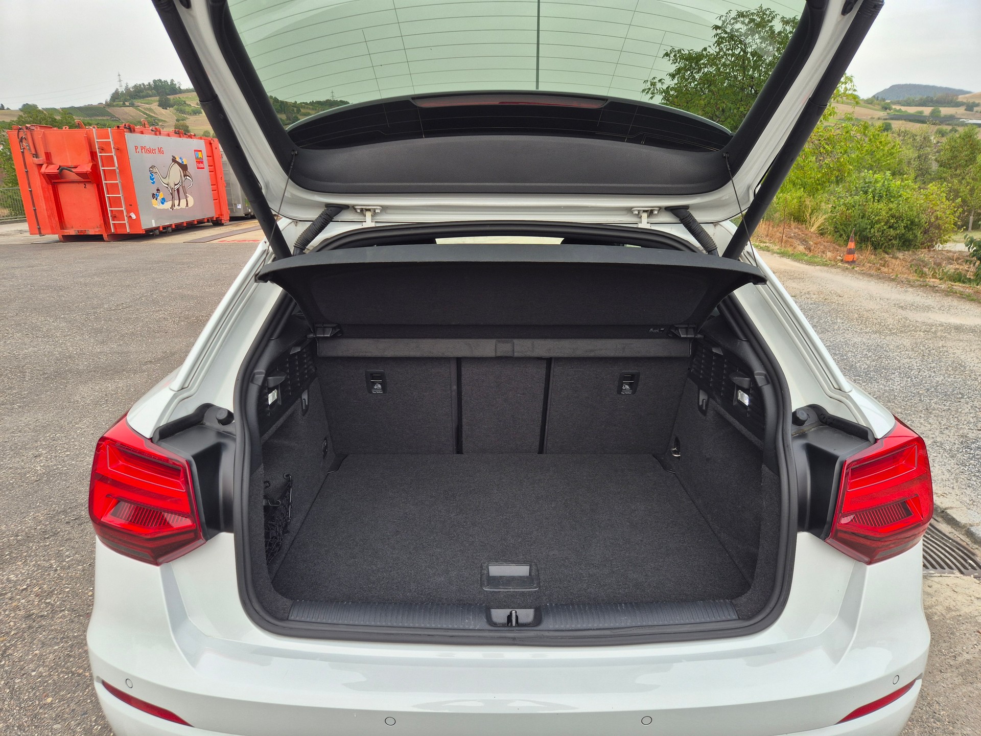 AUDI 2.0 TDI Sport quat. S-Tr.-image-14