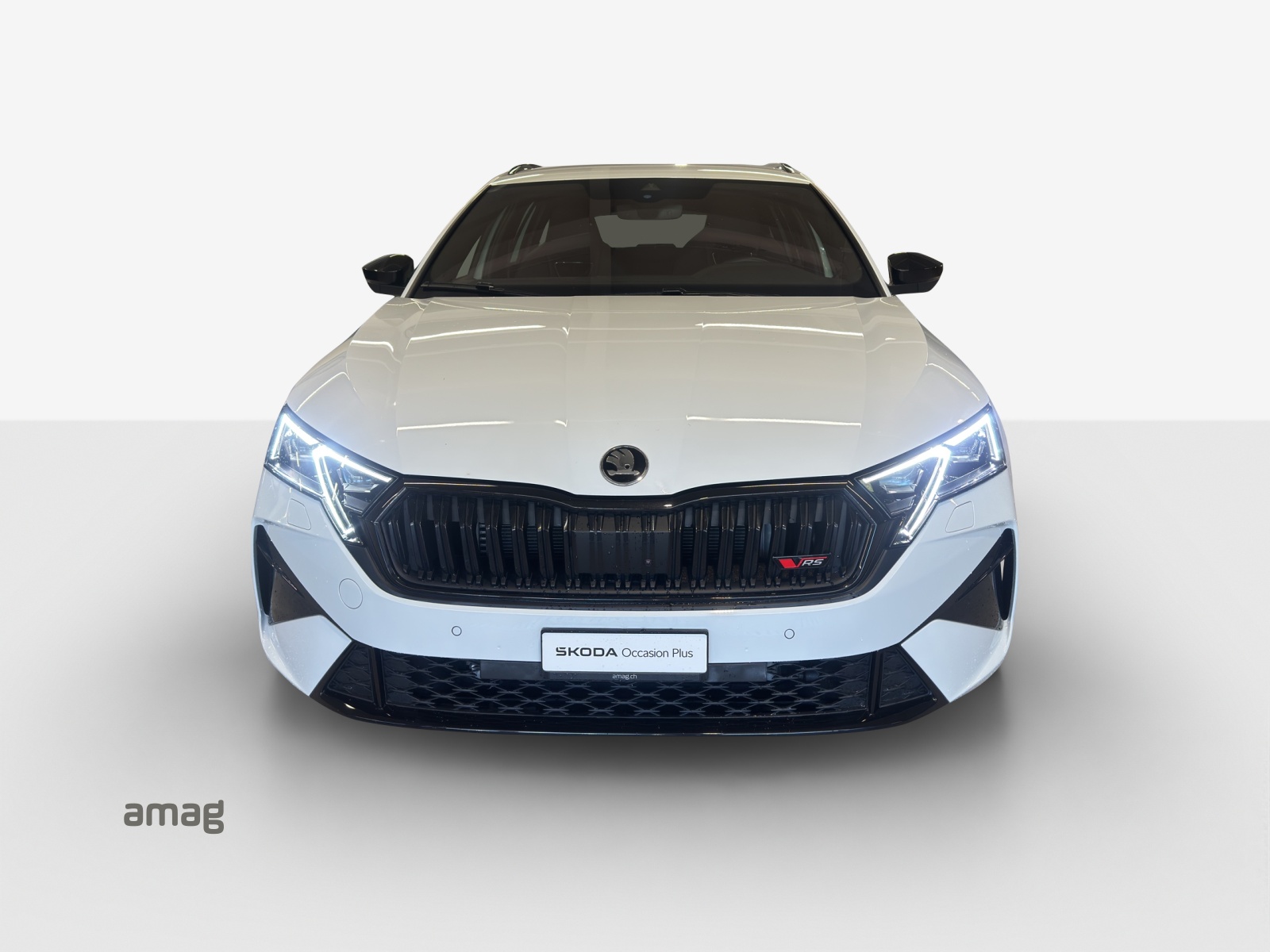 SKODA Octavia Combi 2.0 TSI DSG RS-image-19