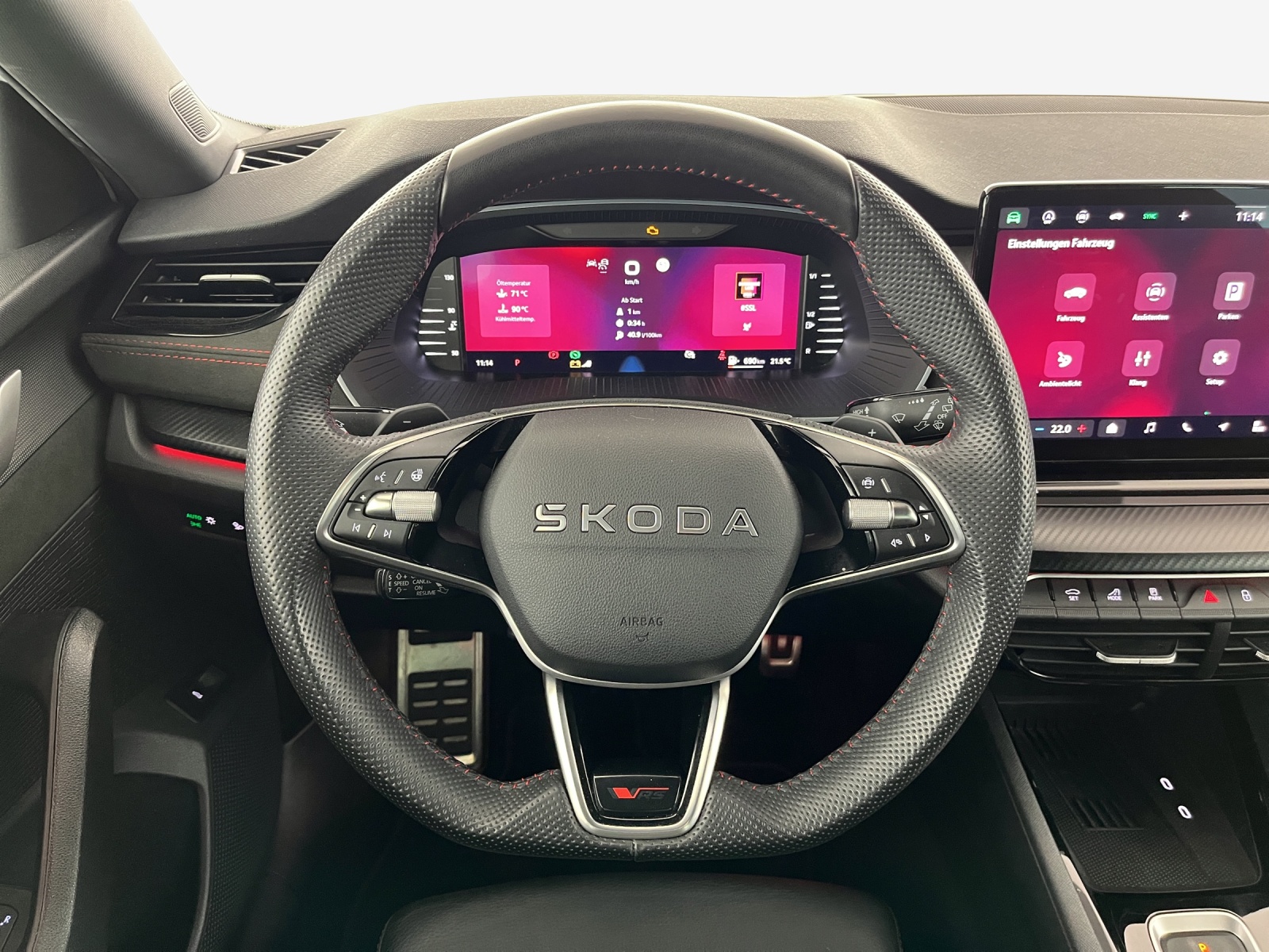 SKODA Octavia Combi 2.0 TSI DSG RS-image-9