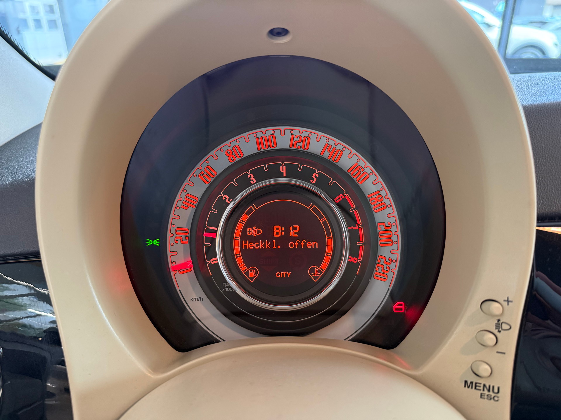 FIAT 500 1.2 Lounge-image-11