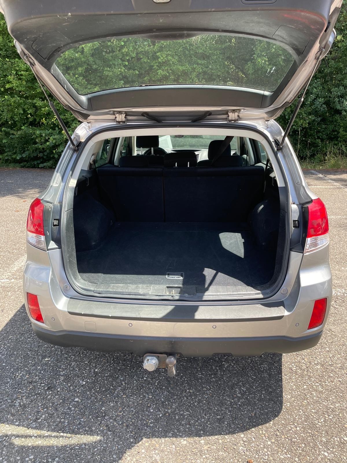SUBARU Outback 2.5i Limited AWD Lineartronic-image-13