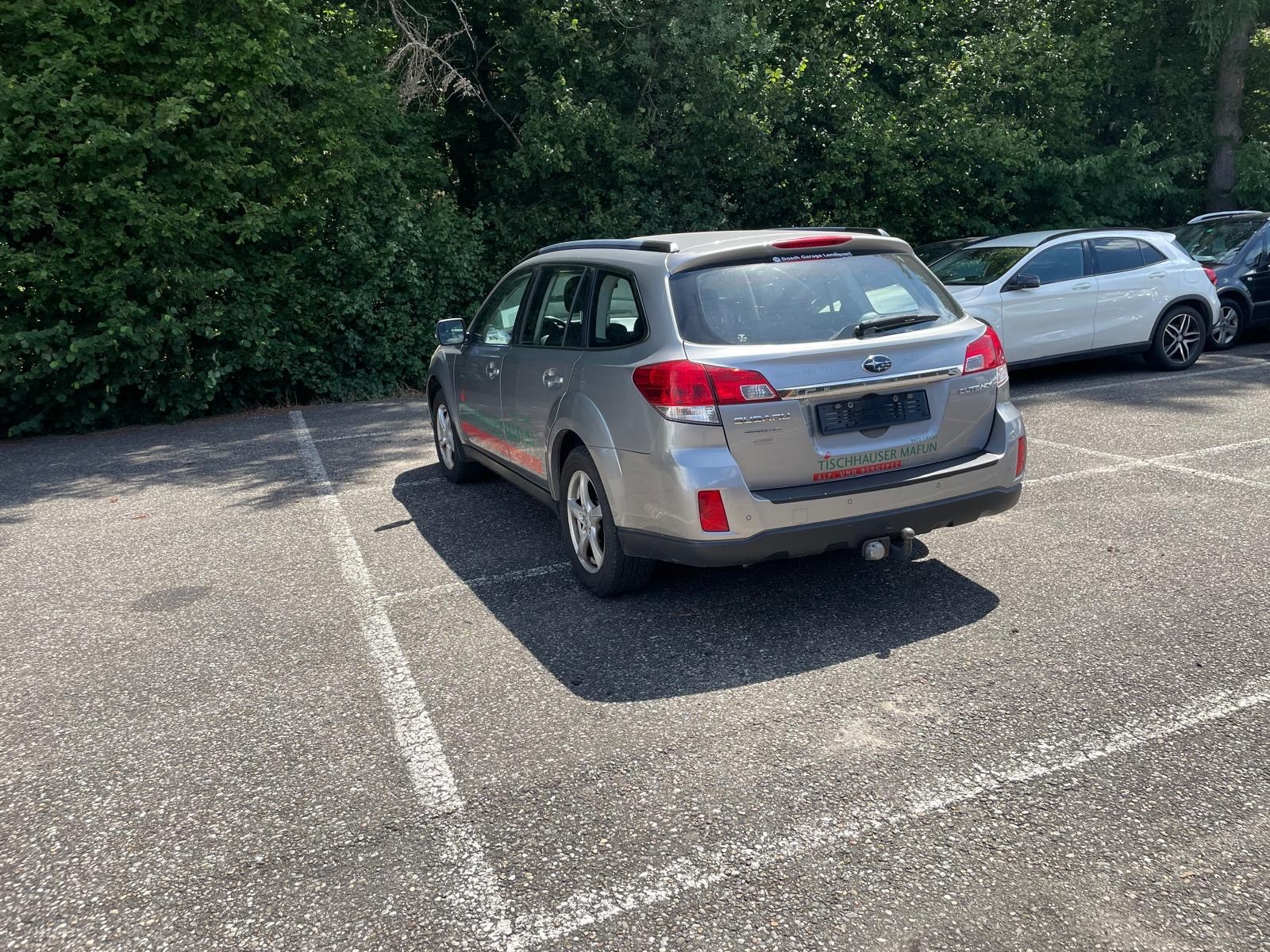 SUBARU Outback 2.5i Limited AWD Lineartronic-image-12
