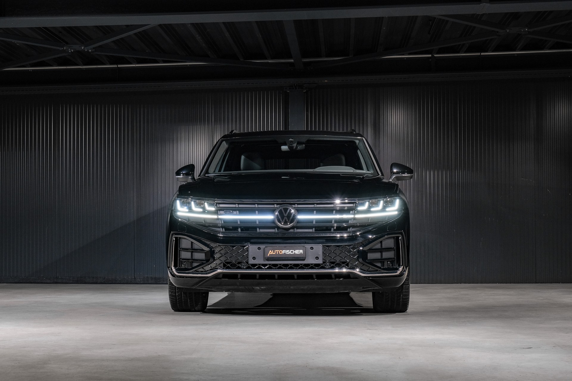 VW Touareg 3.0 TDI R-Line Tiptronic *VOLLLEDER*-image-2