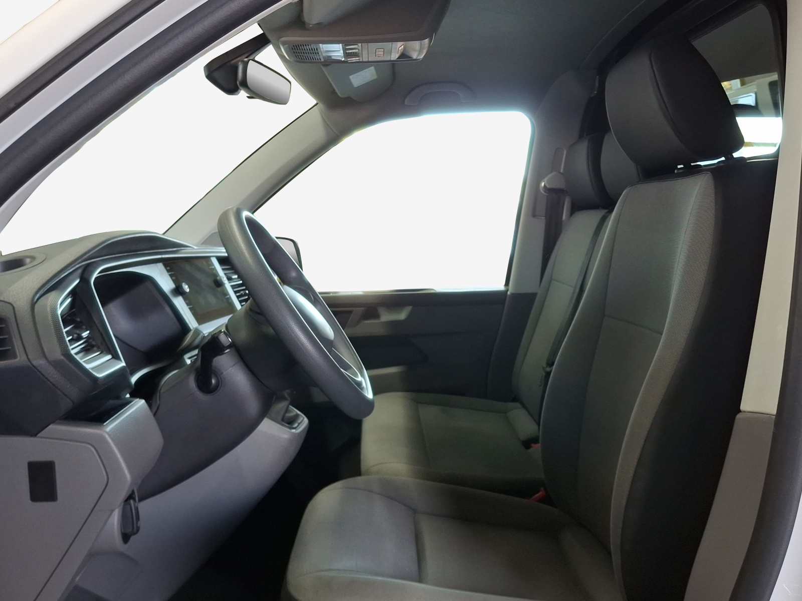 VW T6.1 2.0 TDI-image-7
