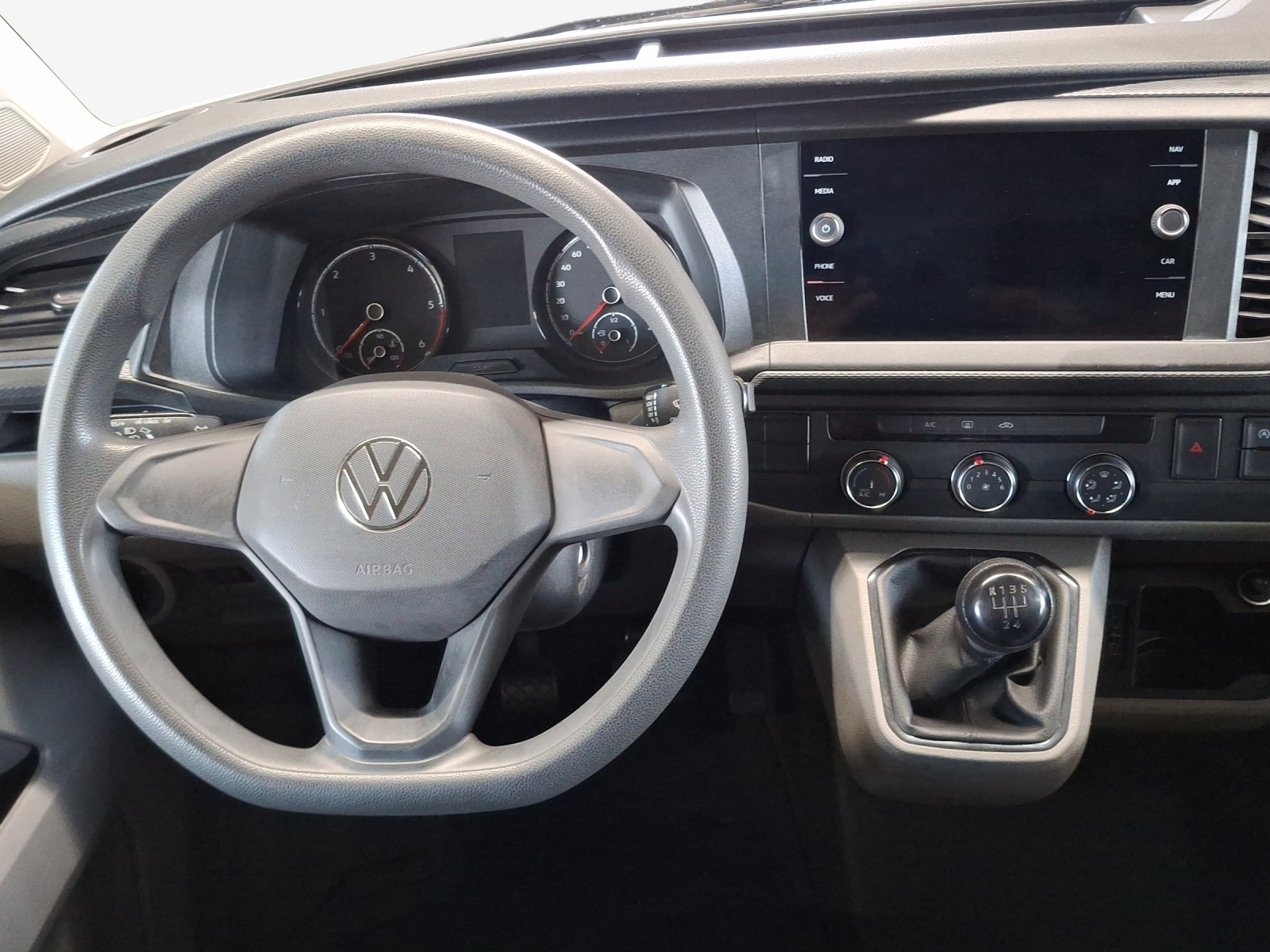 VW T6.1 2.0 TDI-image-8