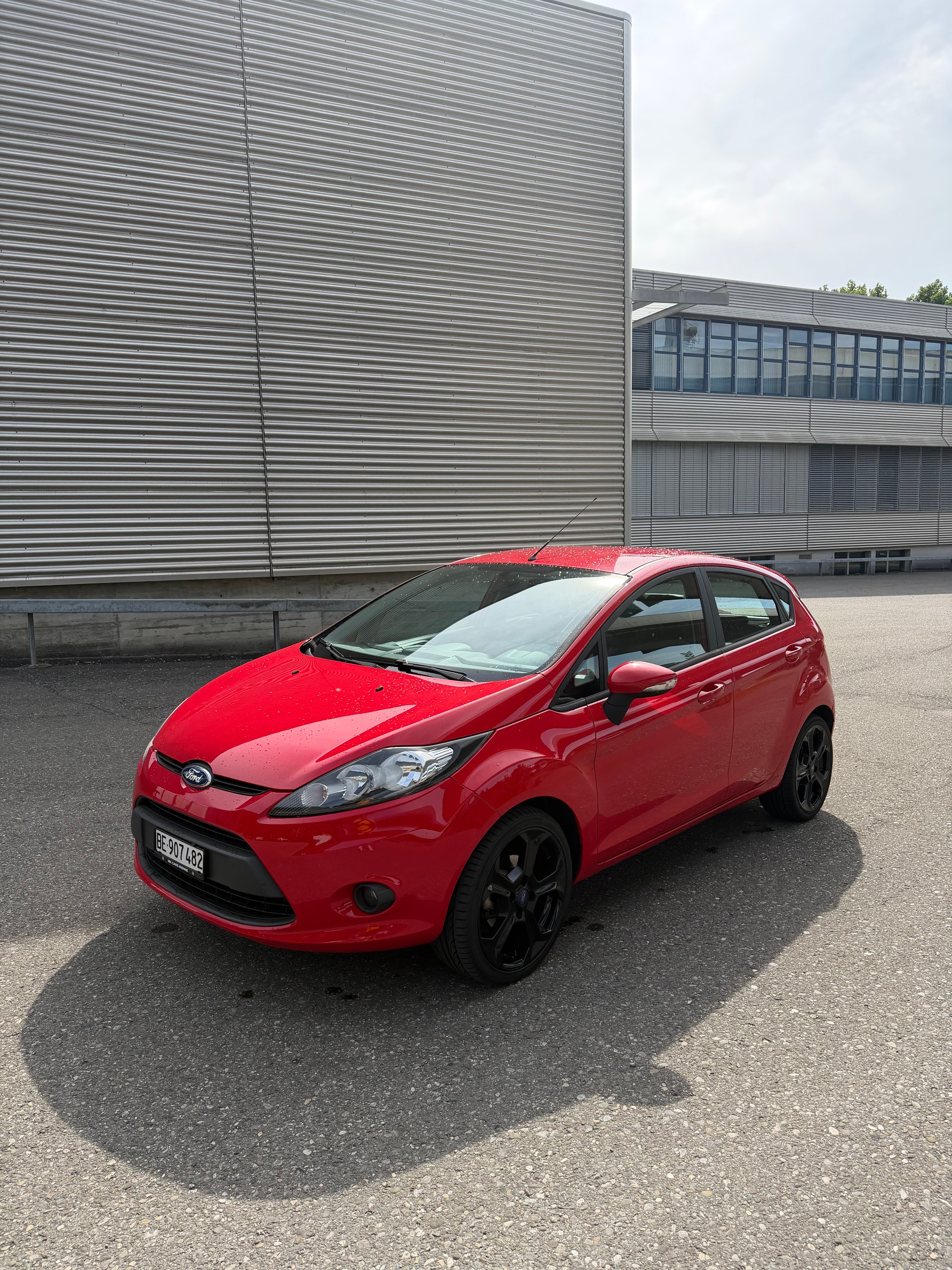 FORD Fiesta 1.4 16V Trend-image-6